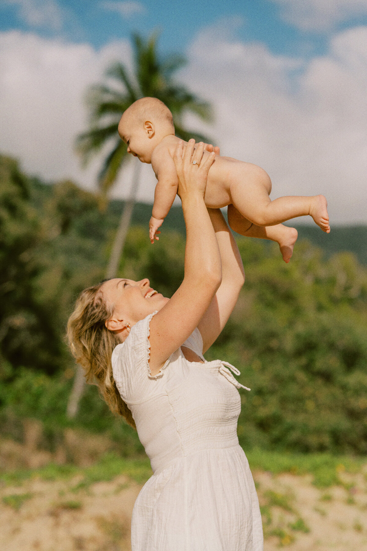 ellis-beach-sunrise-family-engagement-shoot-221
