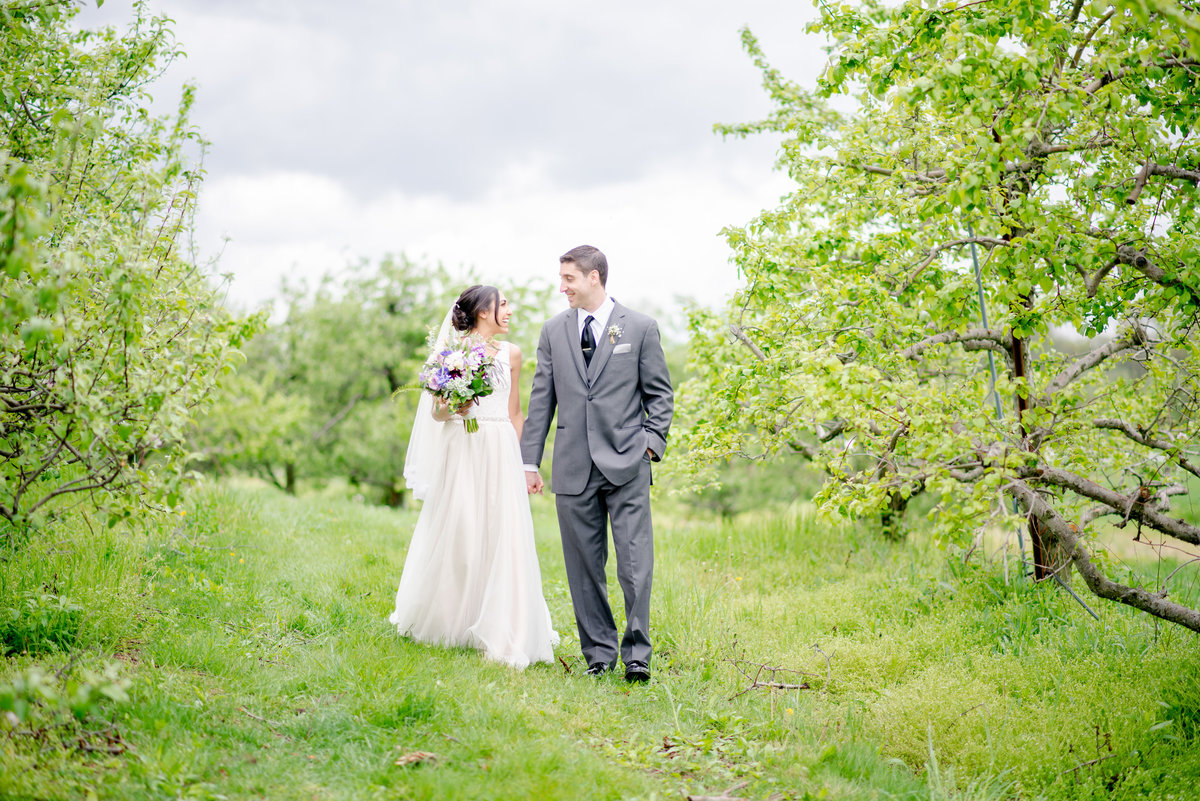 Rustic Barn Wedding Pennsylvania-Rodale Institute Wedding Raquel and Daniel Wedding 22055-21