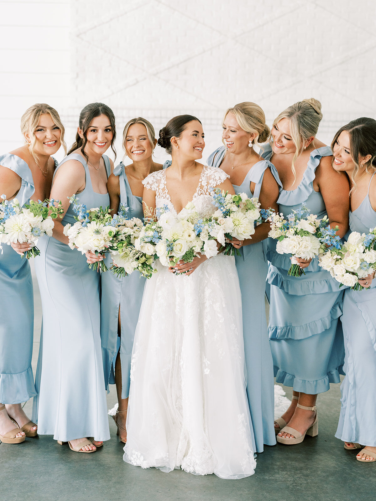 white blue bouquets