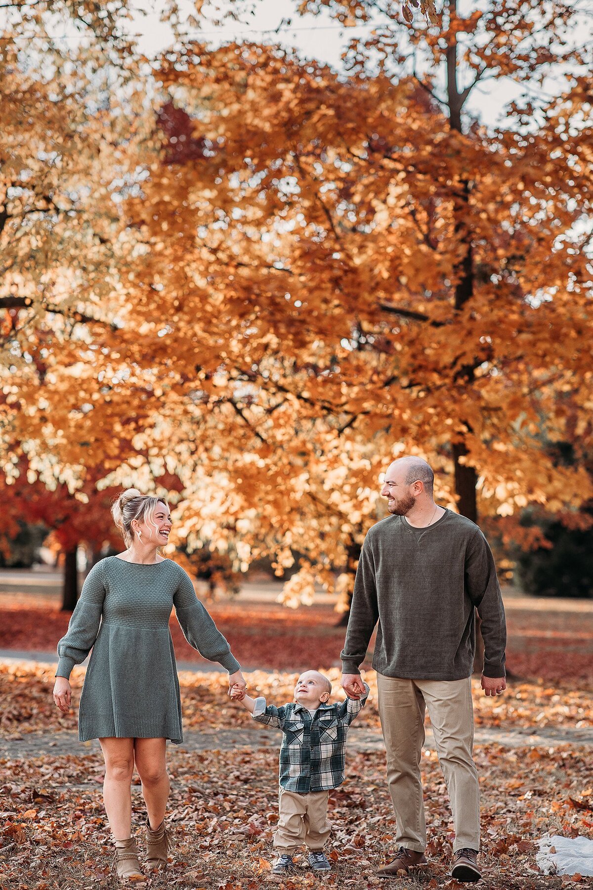 Courtney & Dean-2-20