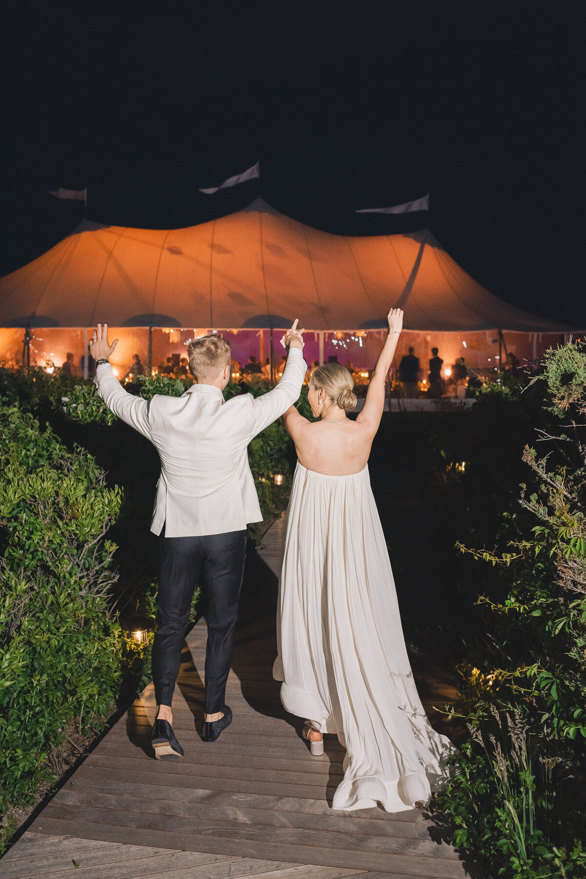 June-Wauwinet-Toppers-Beach-Wedding-060