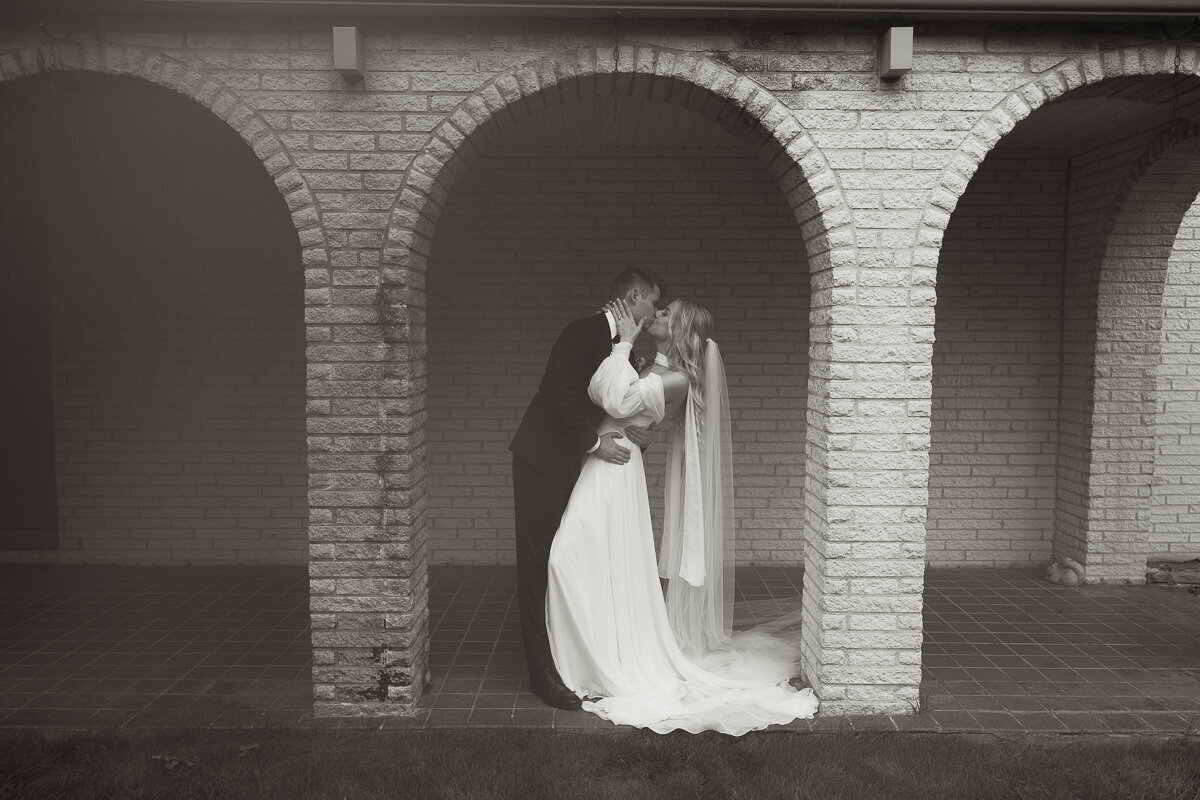 kansascitytravelingweddingphotographer-72