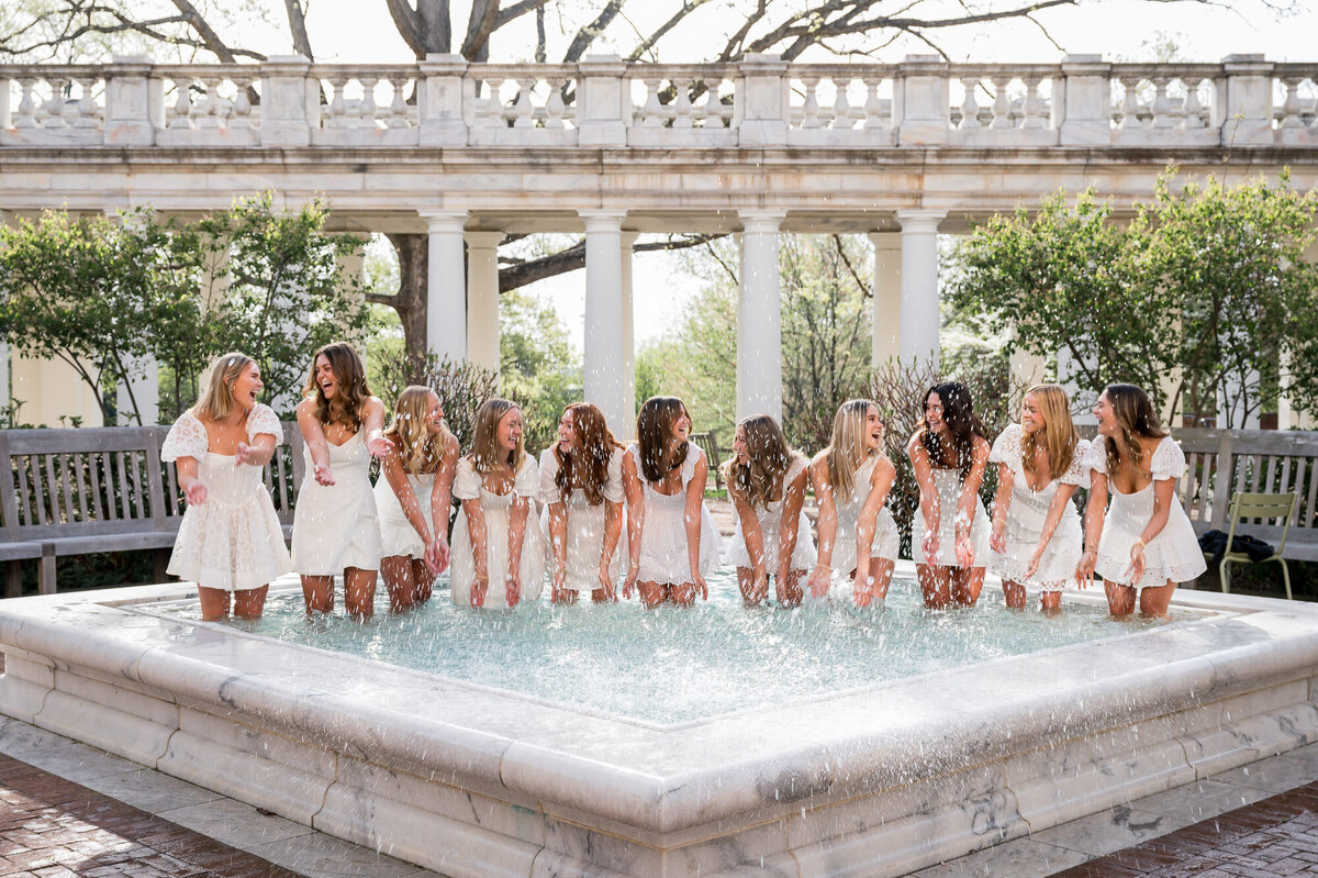 uva-graduation-hunterandsarahphotography-16