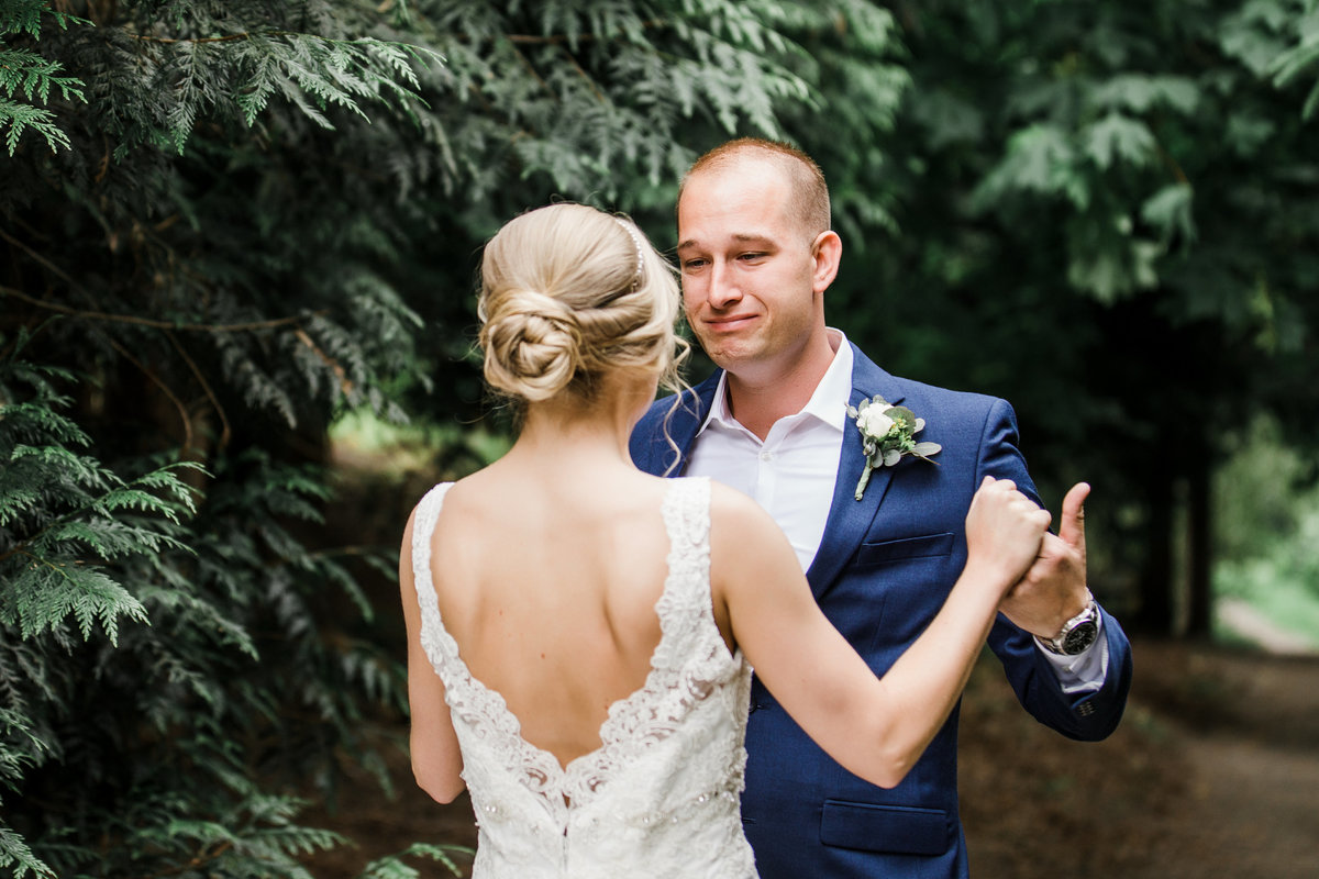 Woodinville-Wedding-Photographer-Willows-Lodge-26