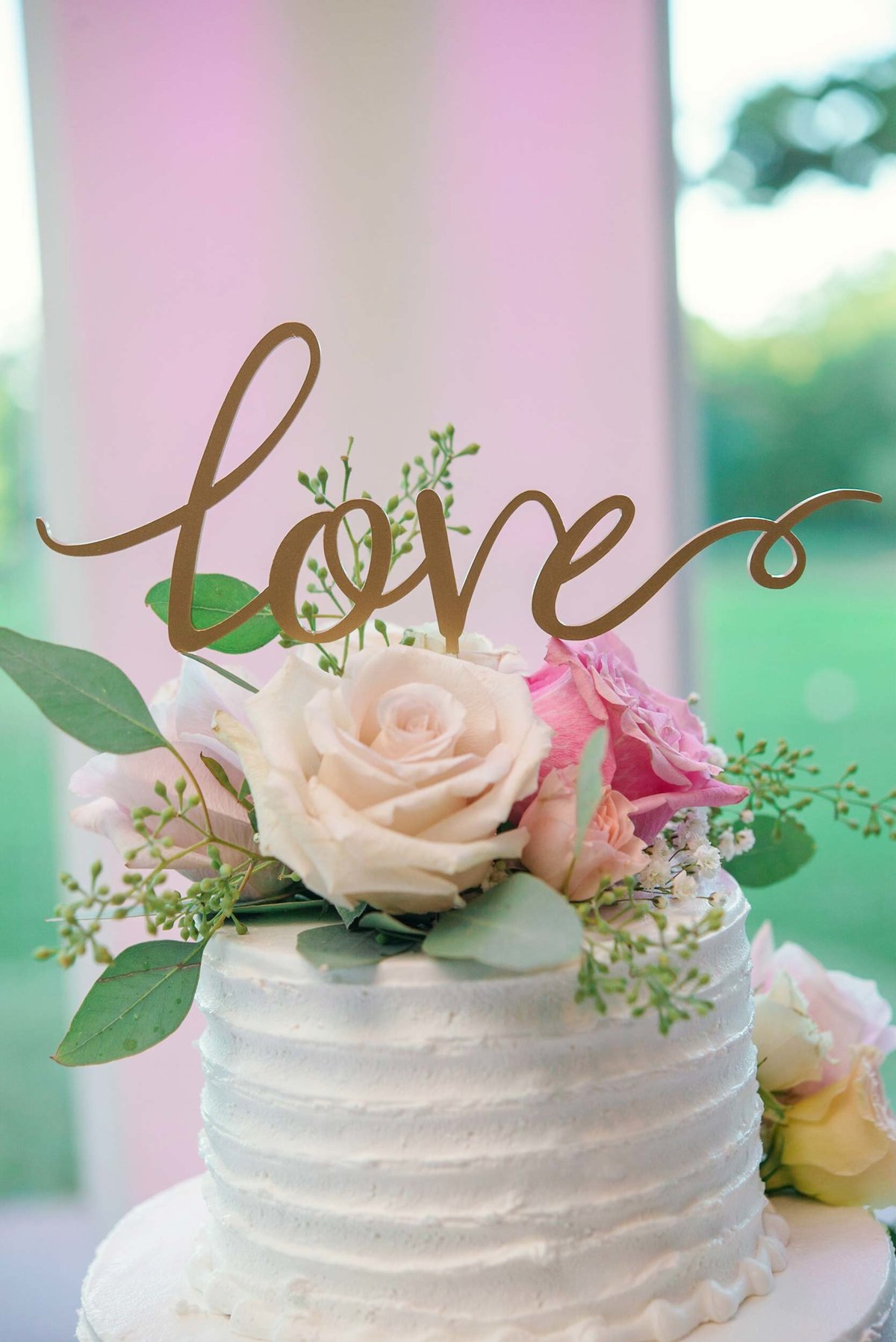 Wedding cake close-up at Stonebridge Country Club