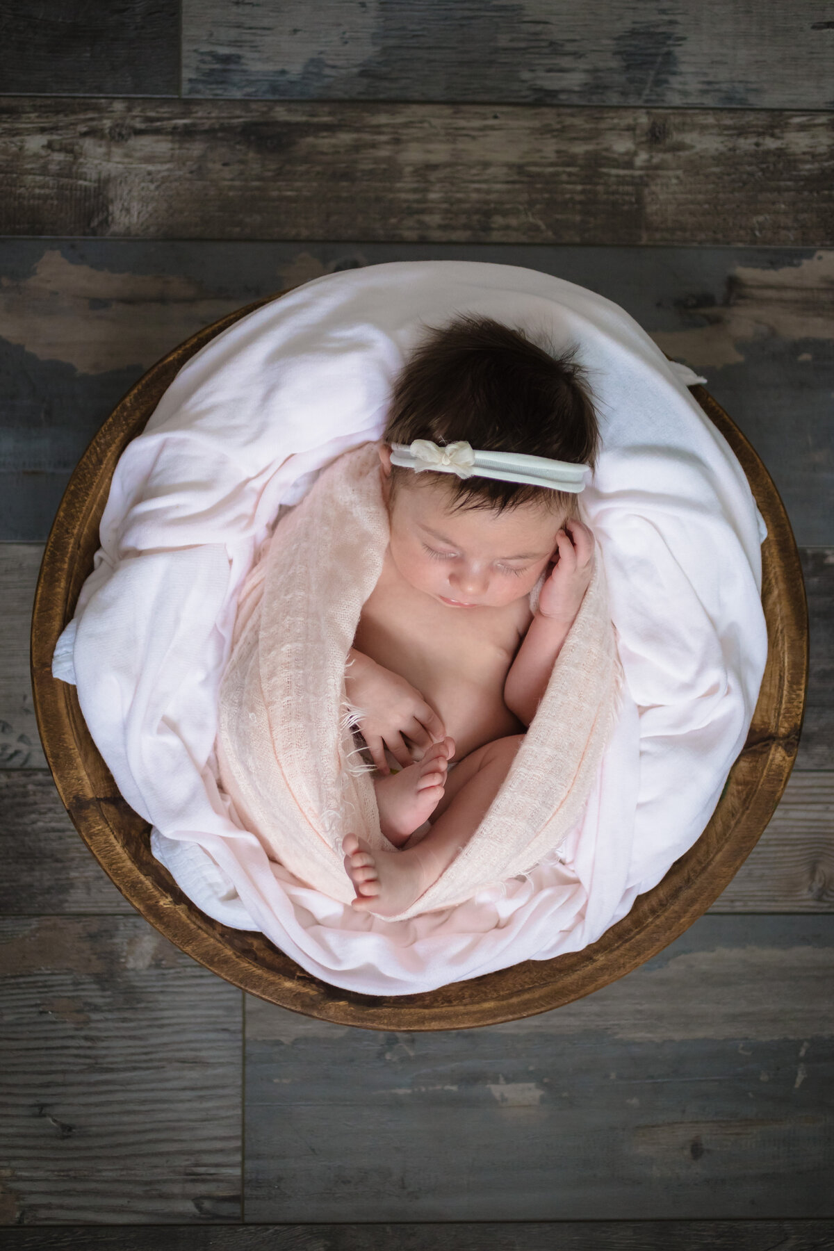 Tania - Newborn session -3.31.21 alt Photography (14)