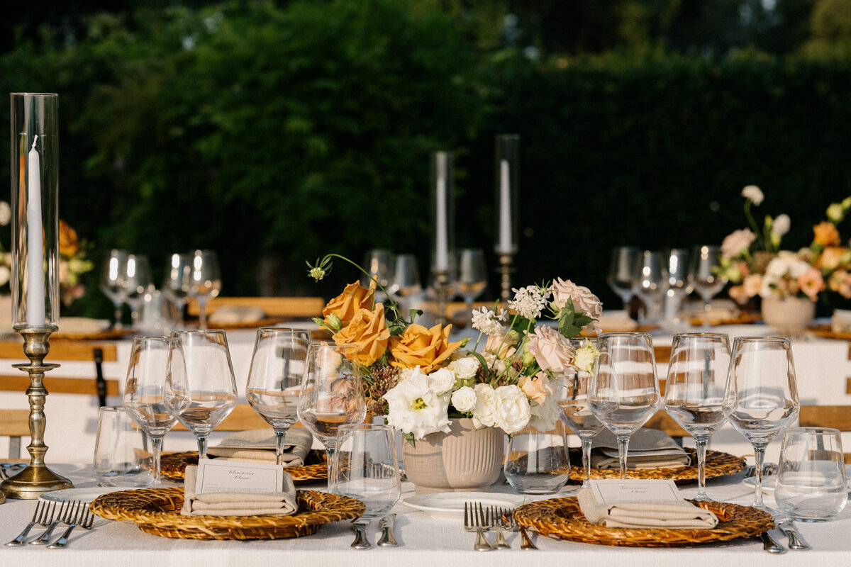 Gillian_Ross_Tablescape-4