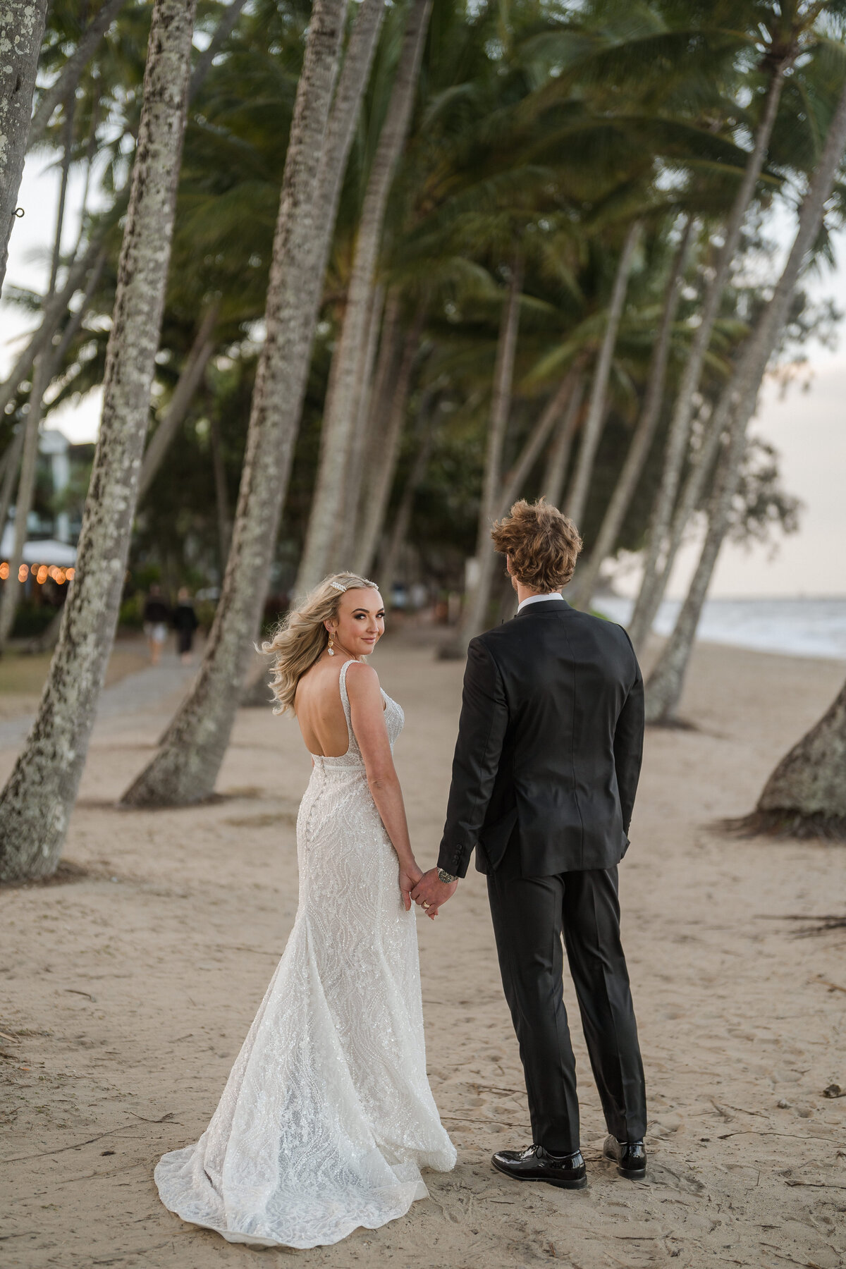 Brooke & Jarrod_Sneak Peek_082