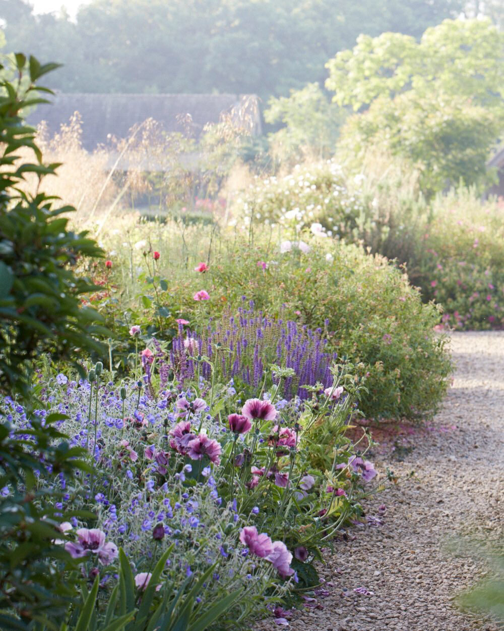 claire-sid-ceremony-cottage-garden-flowers-5