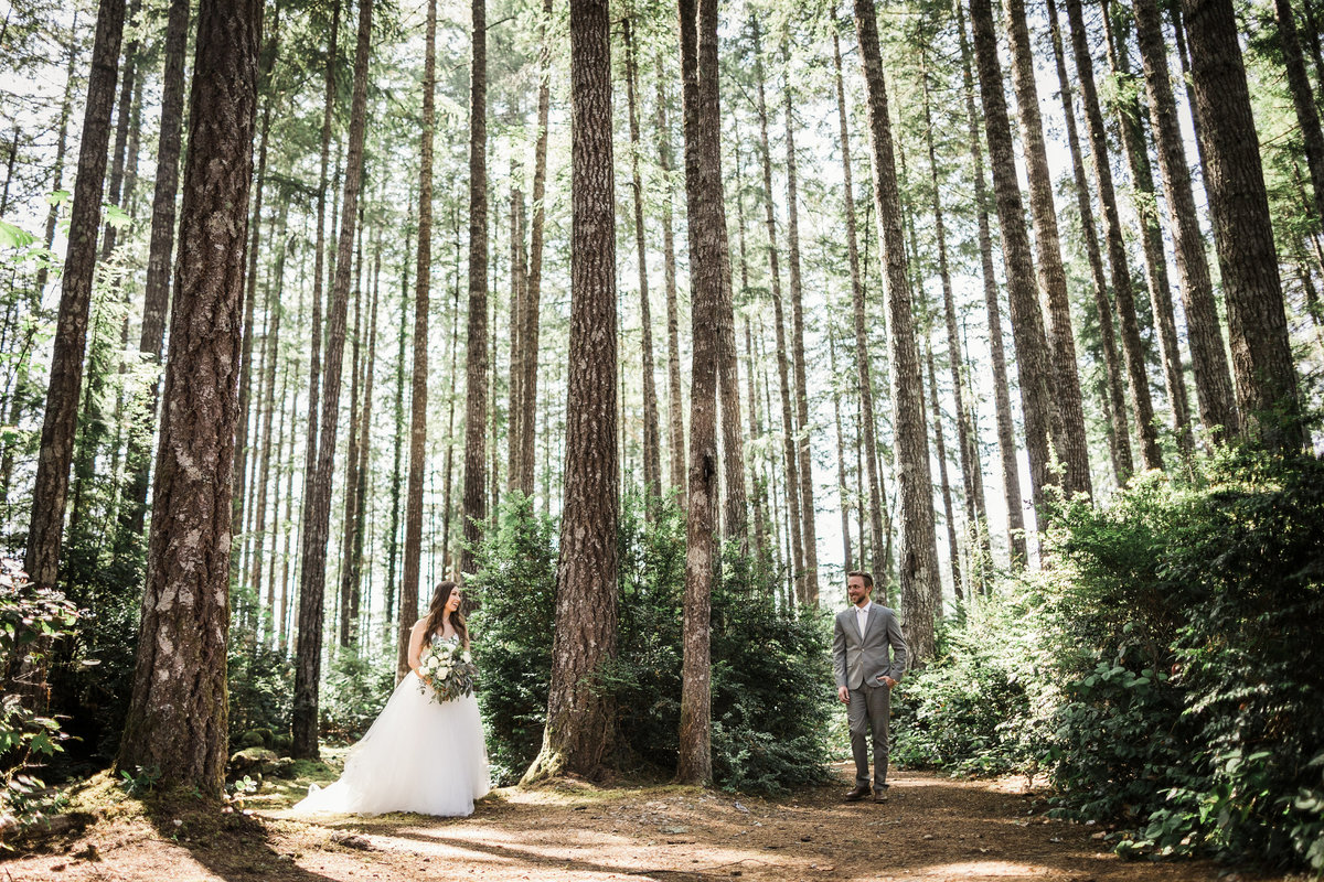 Seattle-Intimate-Backyard-Wedding-Seattle-Wedding-Photographer-27