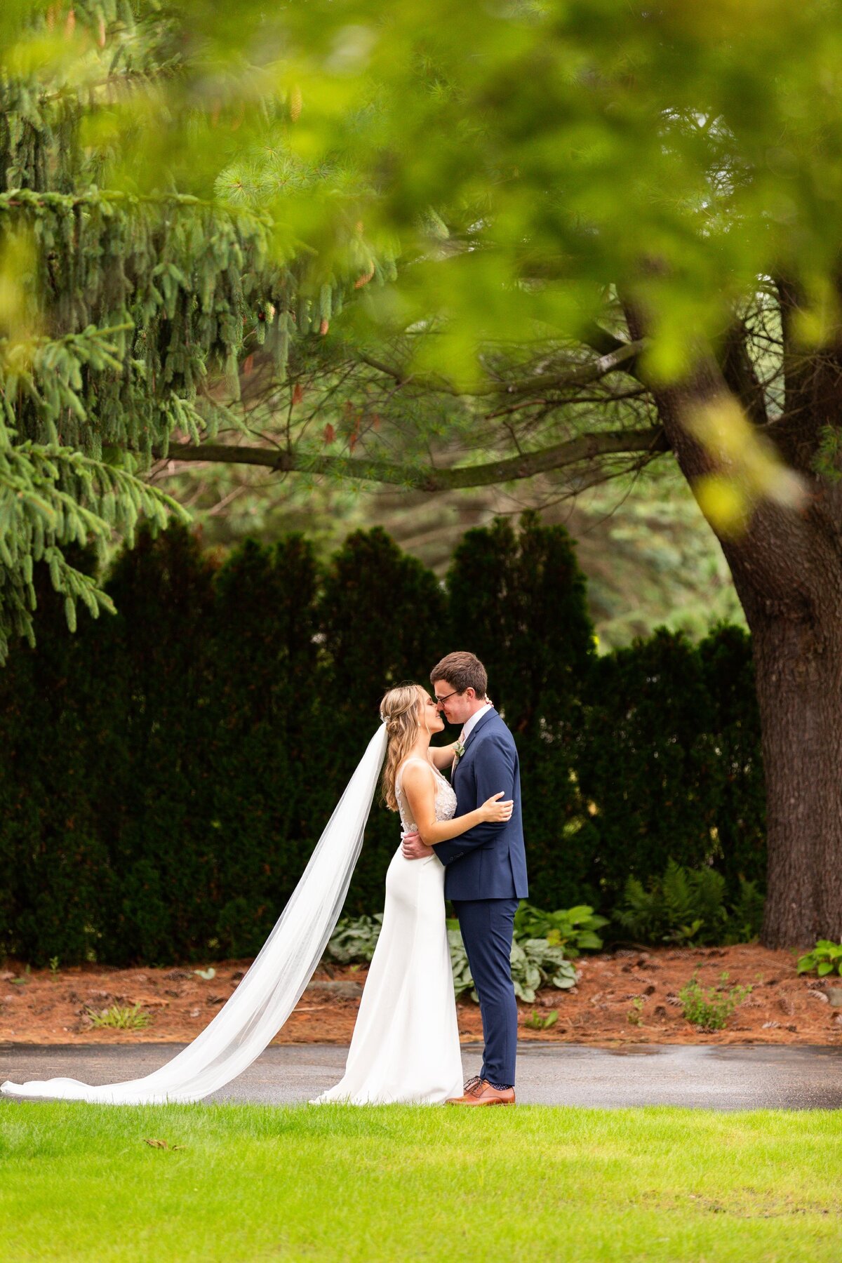 42-ivy-house-grand-rapids-wedding-photographer