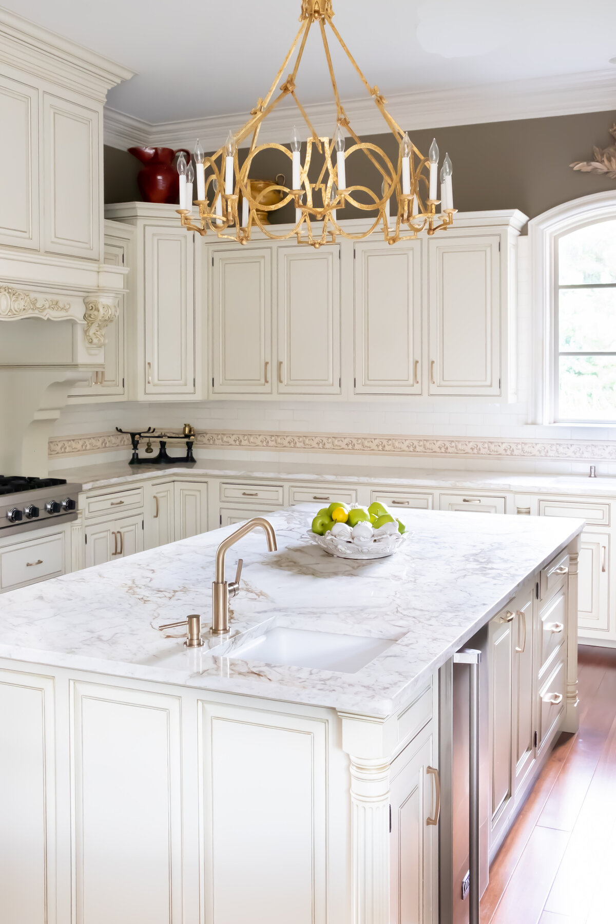 Luxury_Kitchen_Renovation_Covington_LA_LRM_Design_10