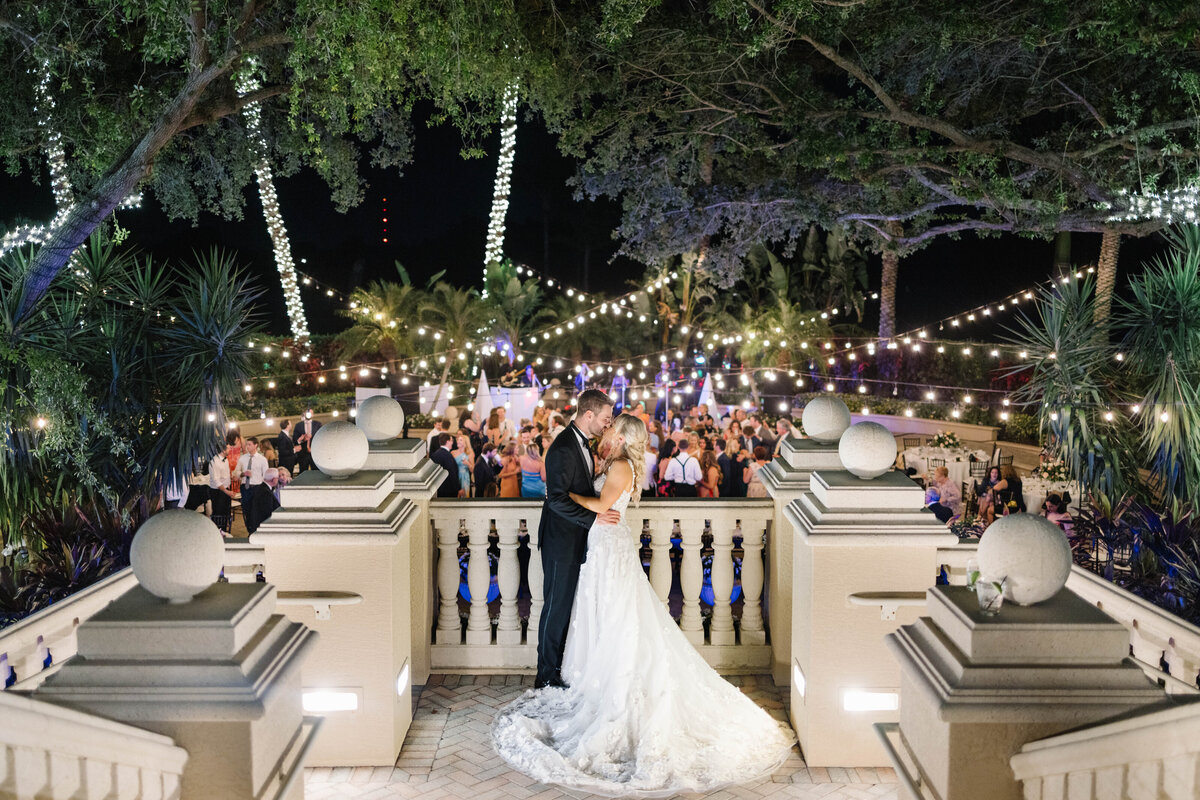 11 The-Club-at-the-Strand-Naples-Florida-Destination-Wedding