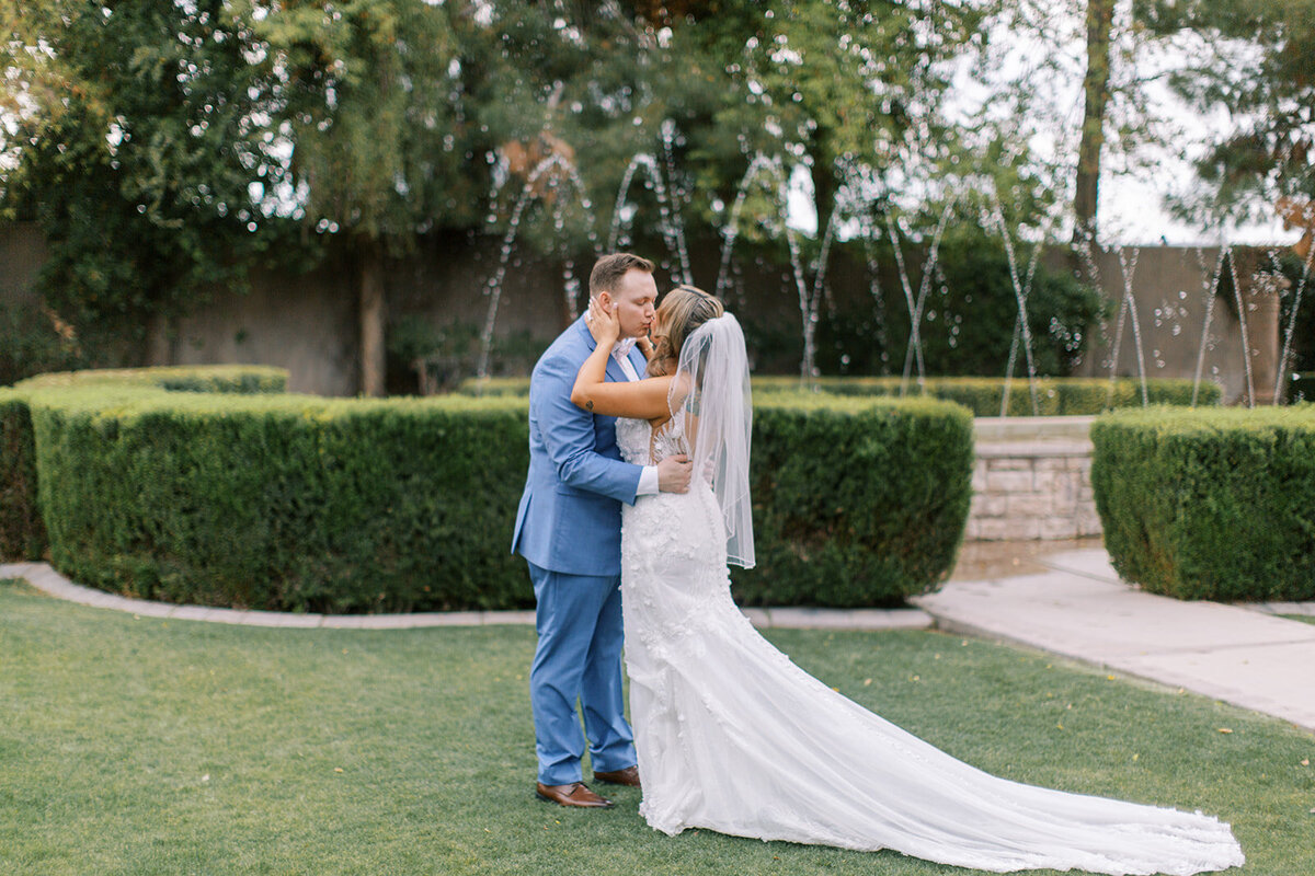Anna and Andrew Sneak Peeks-15