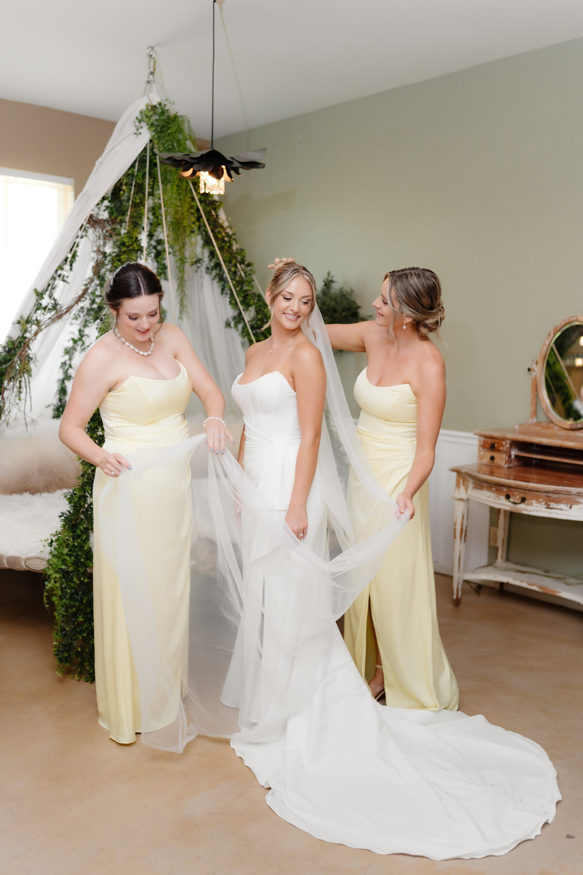 ethereal gardens wedding 45