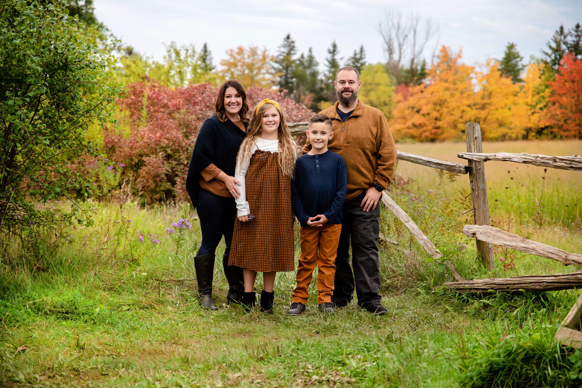 Amanda Gibson and Family for their fall family photos.