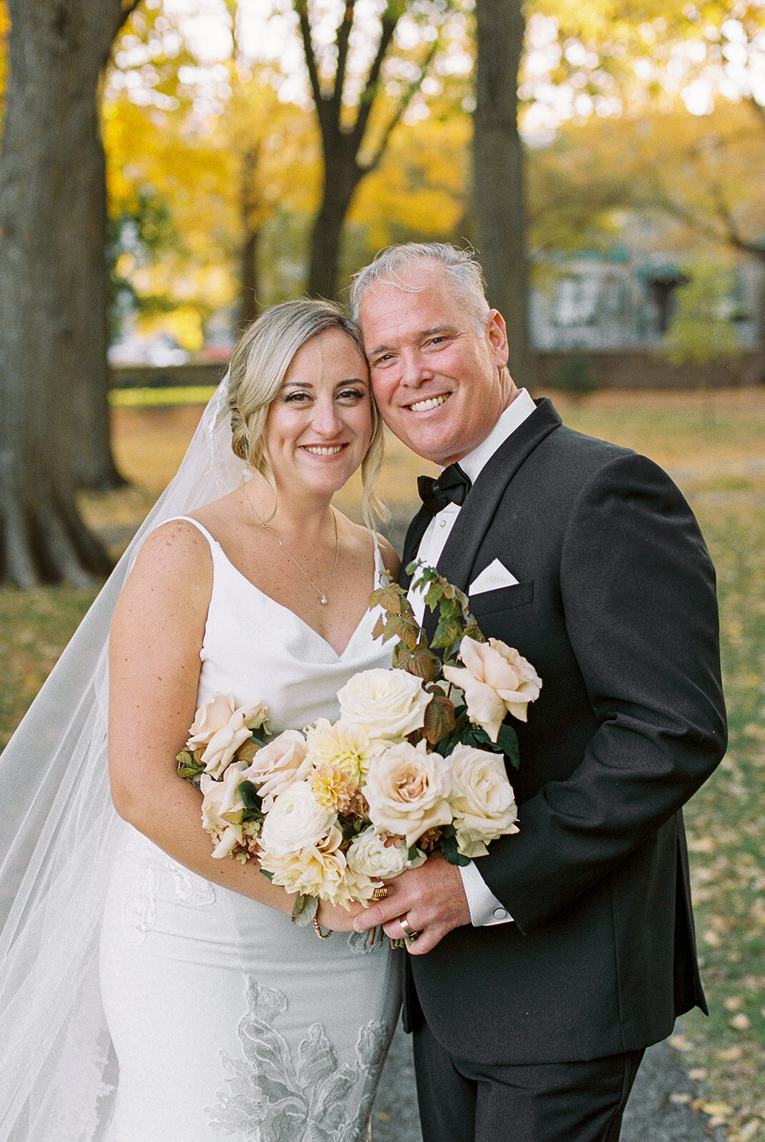 minted-photography-okanagan-kelowna-destination-wedding-photographer-rick-maria-wedding-fairmont-chateau-frontenac-quebec-35