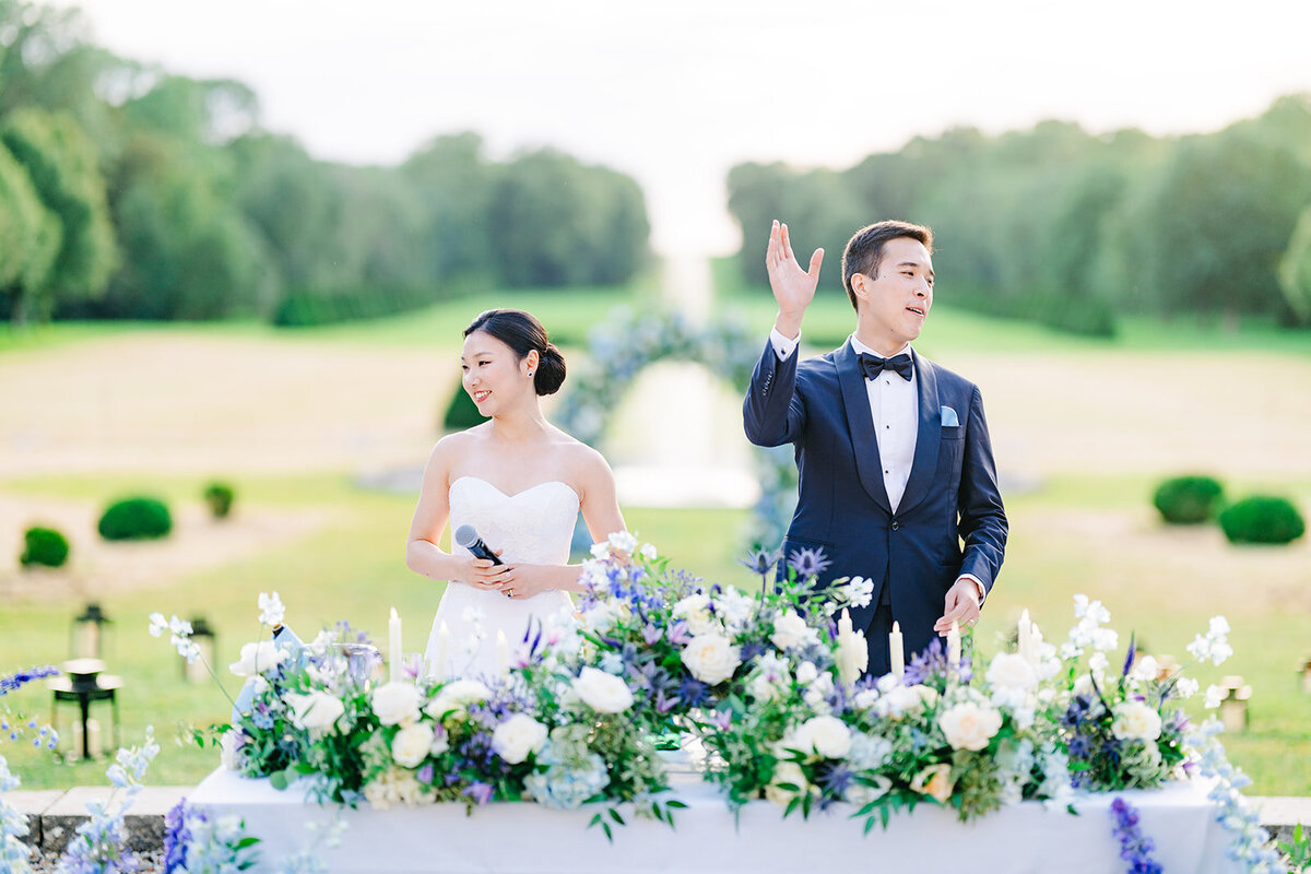 MorganeBallPhotography-Wedding-ZoeEdward-11-ChateauChamplatreux-Dinner-185-2