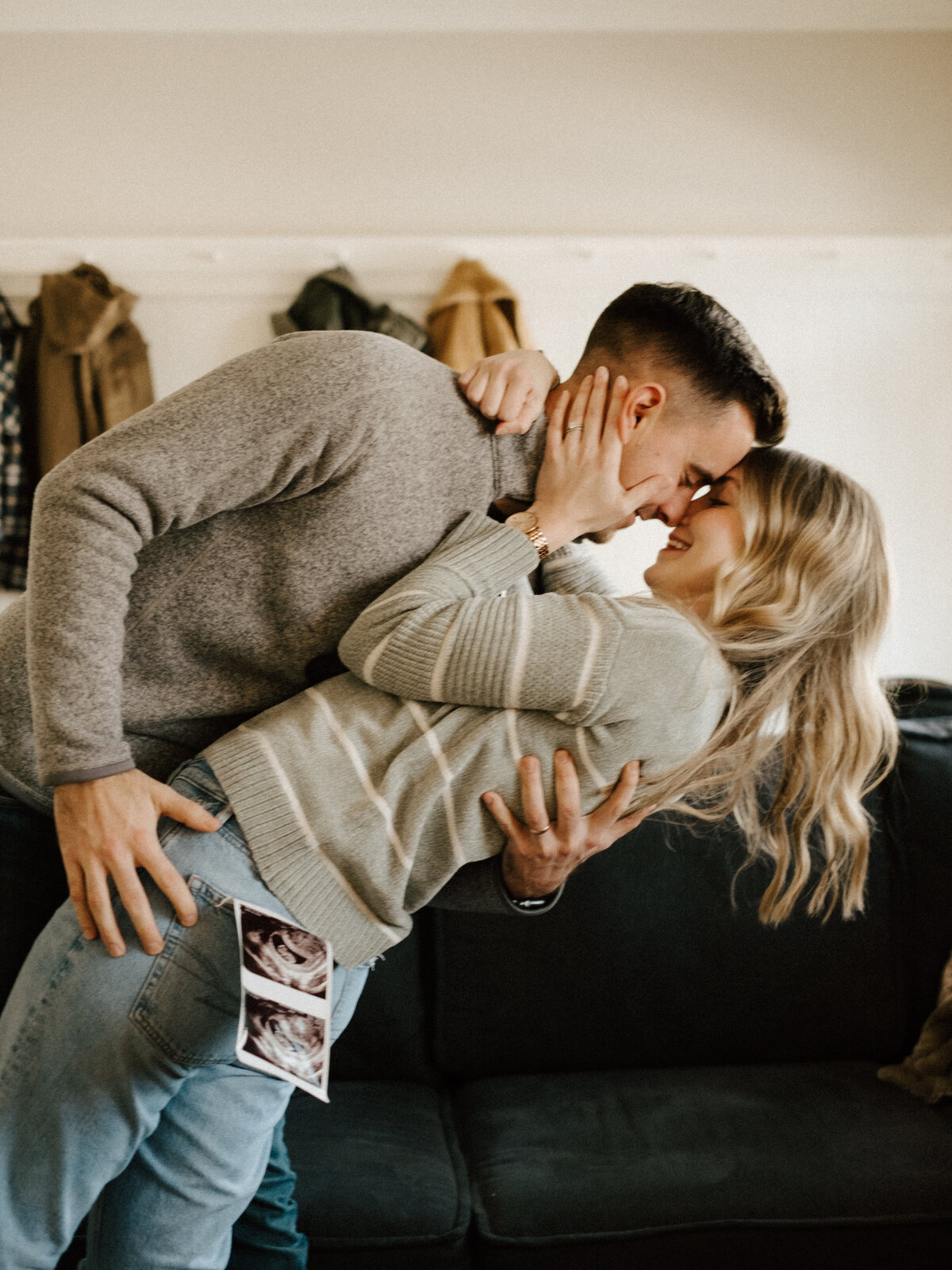 Intimate Home Couple Photoshoot Gender Reveal - Stacey Vandas Photography-4