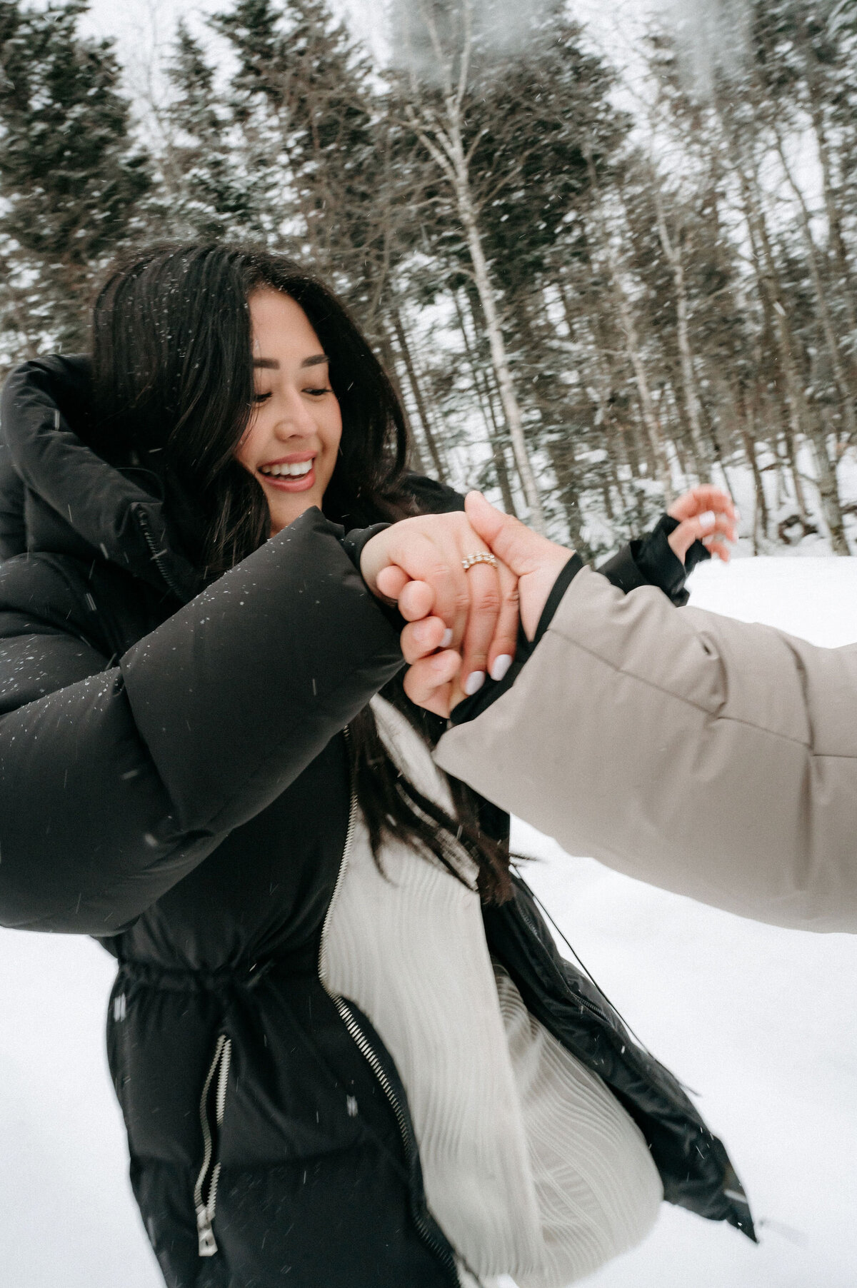 S-R_Winter-Elopement-Quebec-123