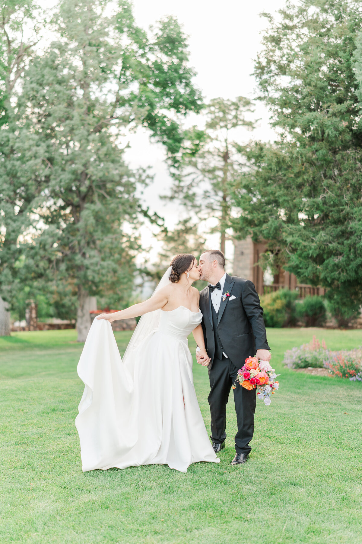 Highlands Ranch Mansion Historic Summer Garden Wedding Dusty Blue Elena Spraguer Photography 0311