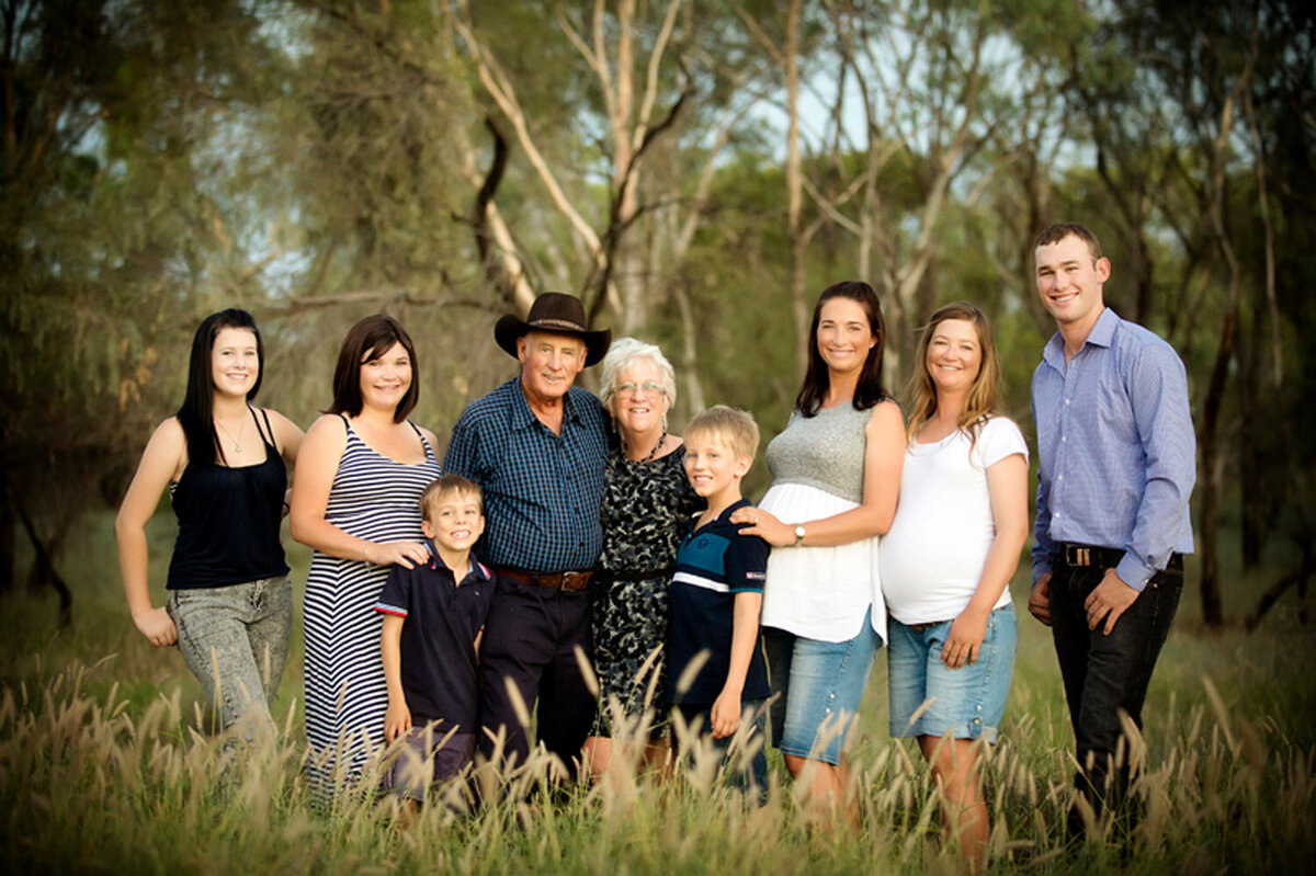 3 generations of family in field at Capella, QLD