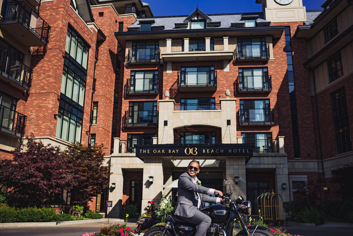 Oak_Bay_Beach_Hotel_Elopement_Photography_128