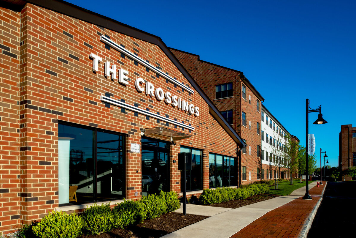 The Crossing Exterior 012