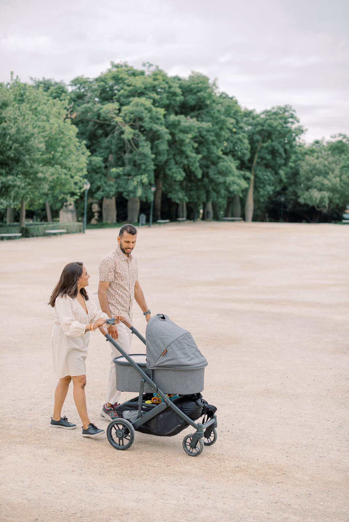 Vacation-Family-Photographer-Valencia-Viveros-Garden-29