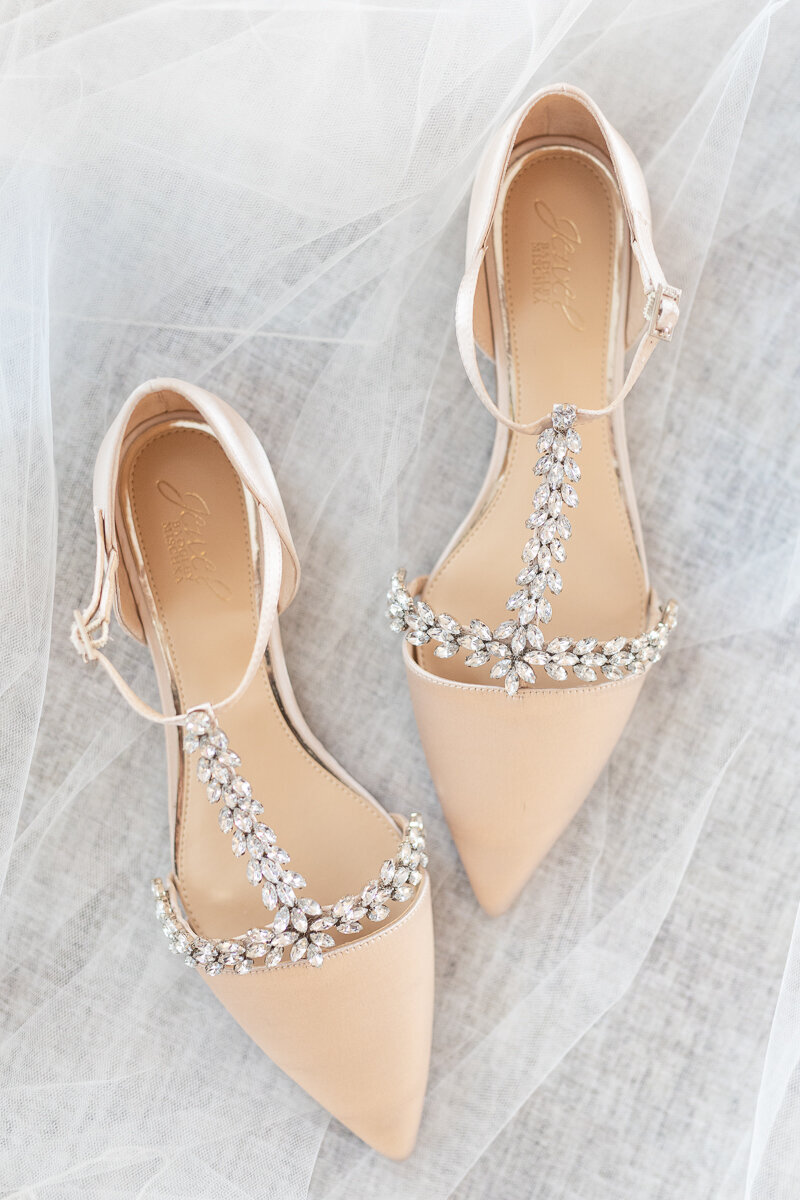 Sally & Colt wedding at Cypress Grove Estate House    | Images by Amalie Orrange Photography_-7