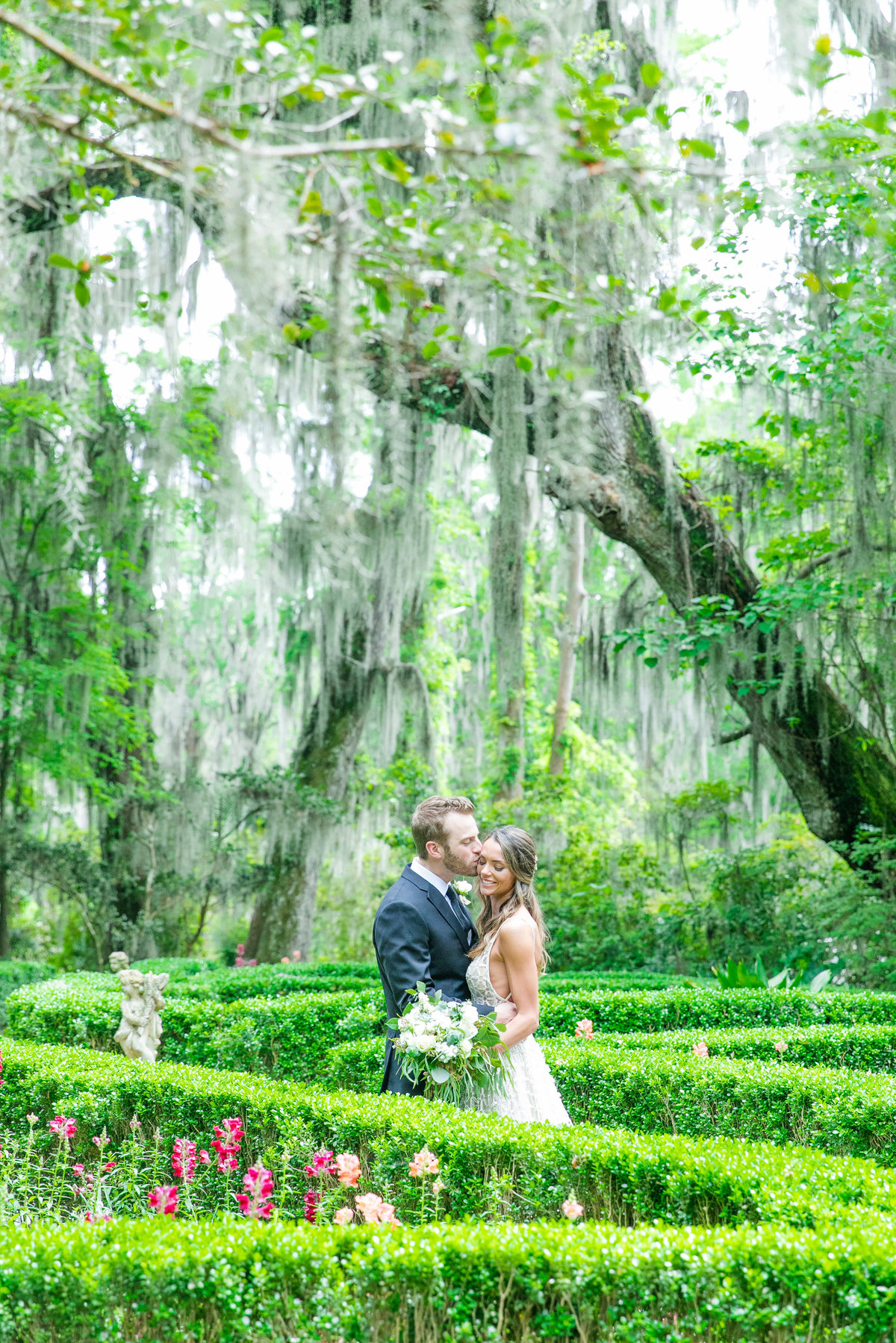 magnolia plantation wedding