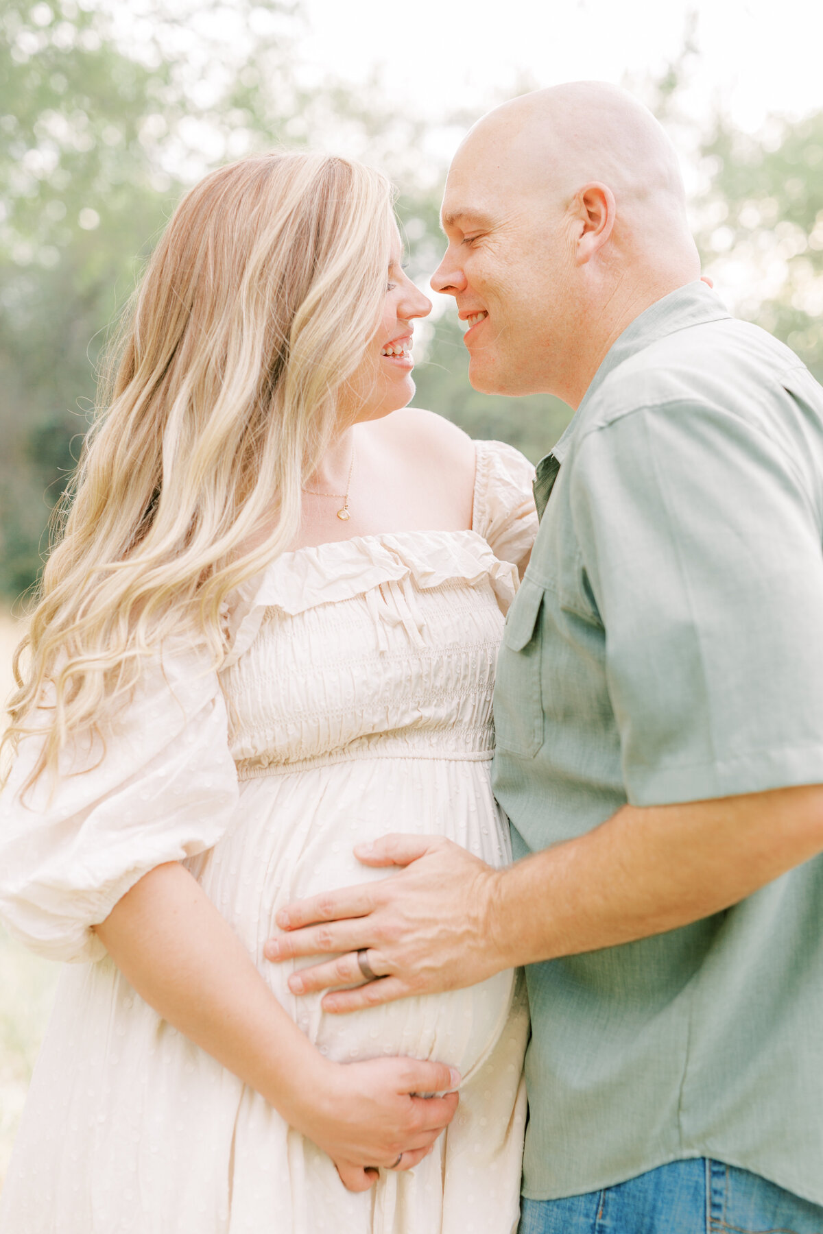 husband and wife maternity