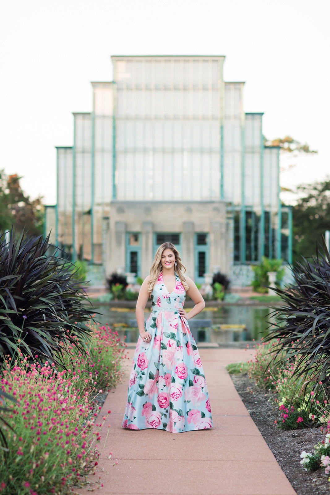 L Photographie high school senior photos Forest Park 48