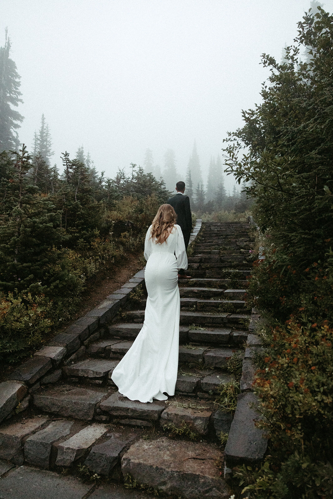 MtRainierSmallWedding-DallinHazard-19