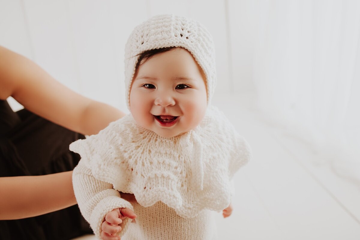Newborn photography sessions Newborn photography ideas Newborn photography tips Professional newborn photography