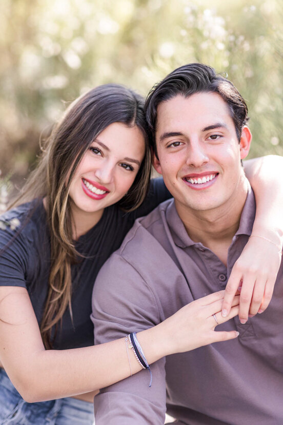 siblings-hugging-Bonita-San-Diego