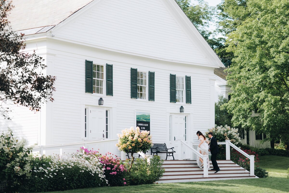 vermont-wedding-photographerkillington vermont wildflower wedding gold wing photography-5