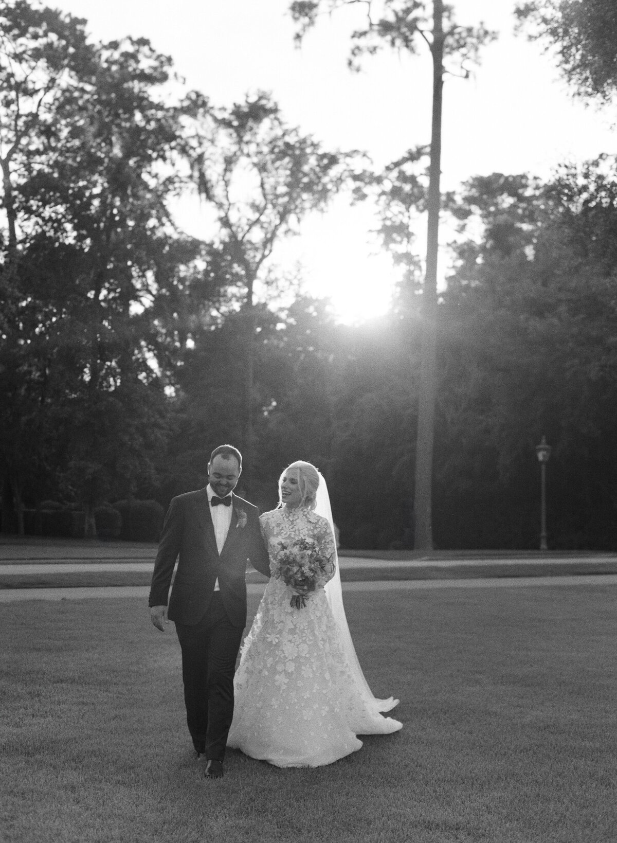 plametto-bluff-montage-wedding-77