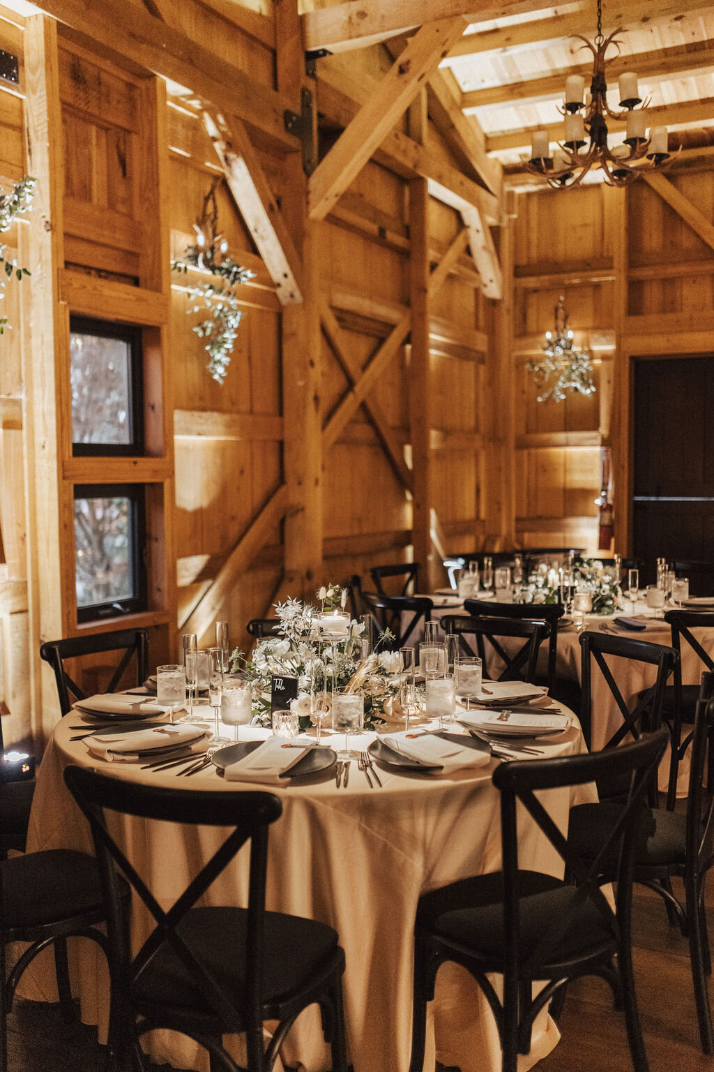 21 - Mision Lago Estate Wedding Barn Reception Round Guest Table - Tampa Bay Wedding Planner