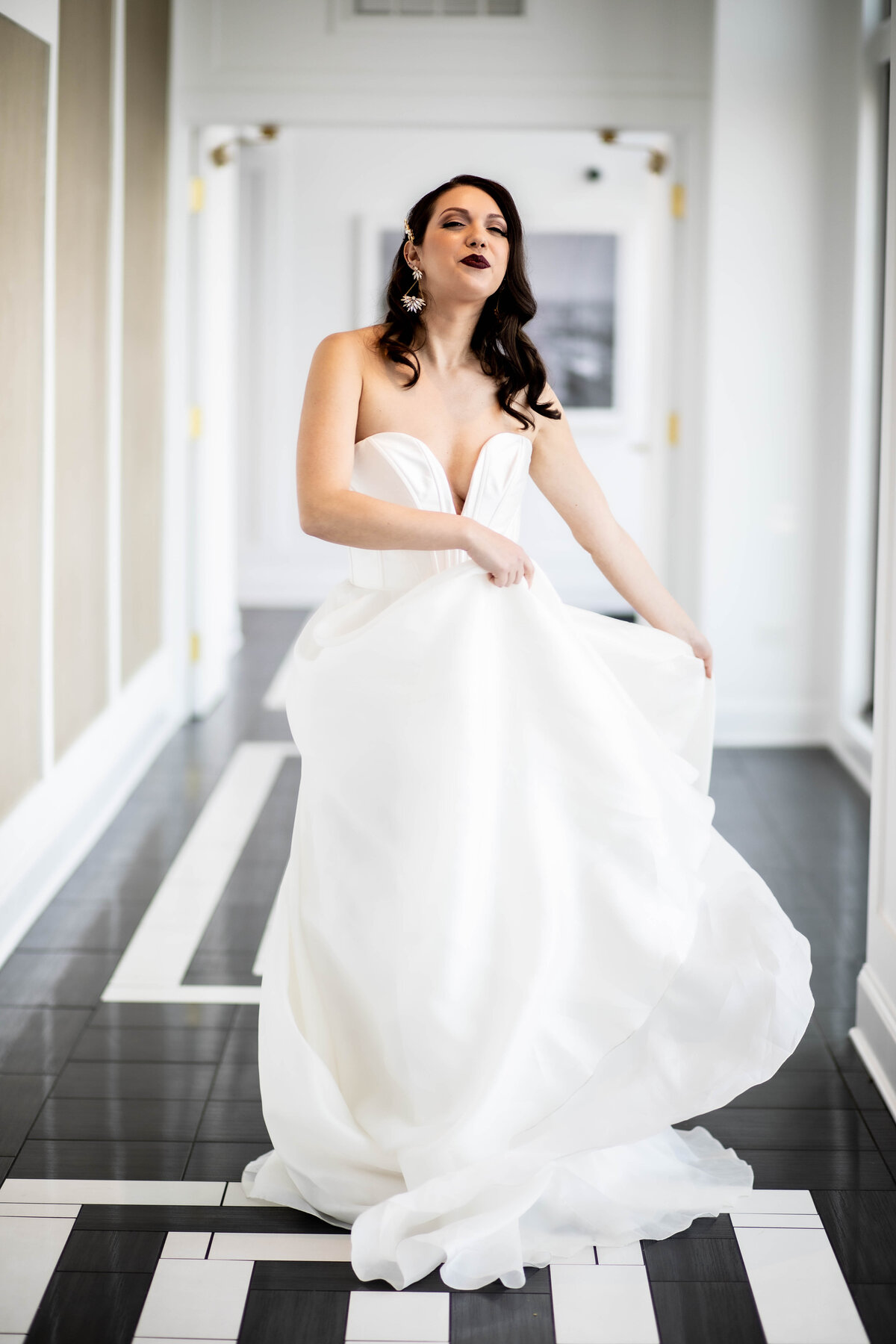 Bride-twirling (2)