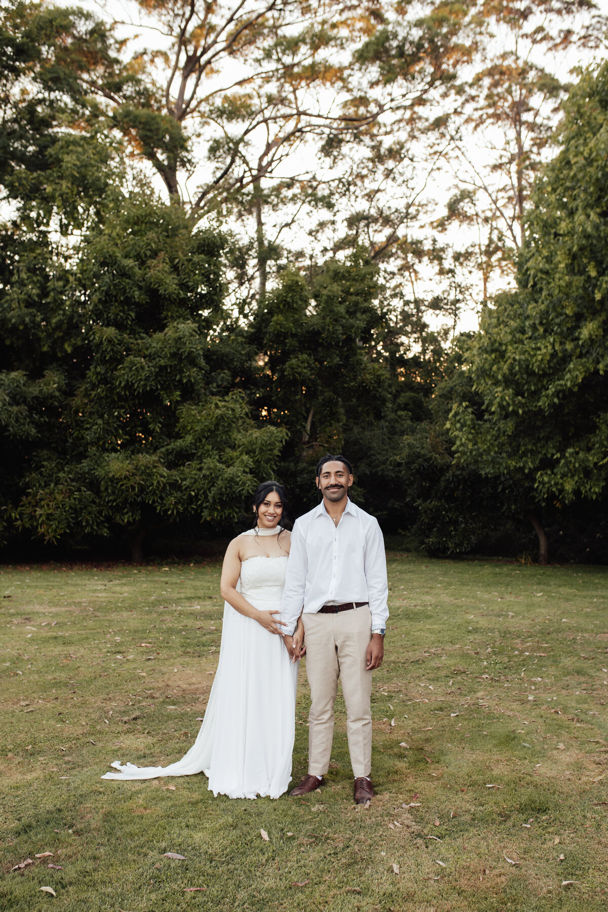 SNEAK PEEKS-4203