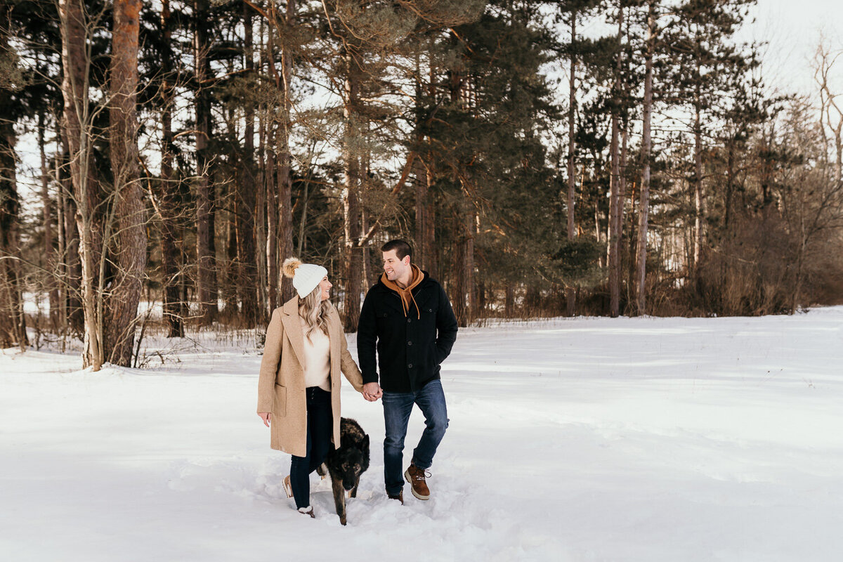 Buffalo-NY-Winter-Engagement_photoshoot-28