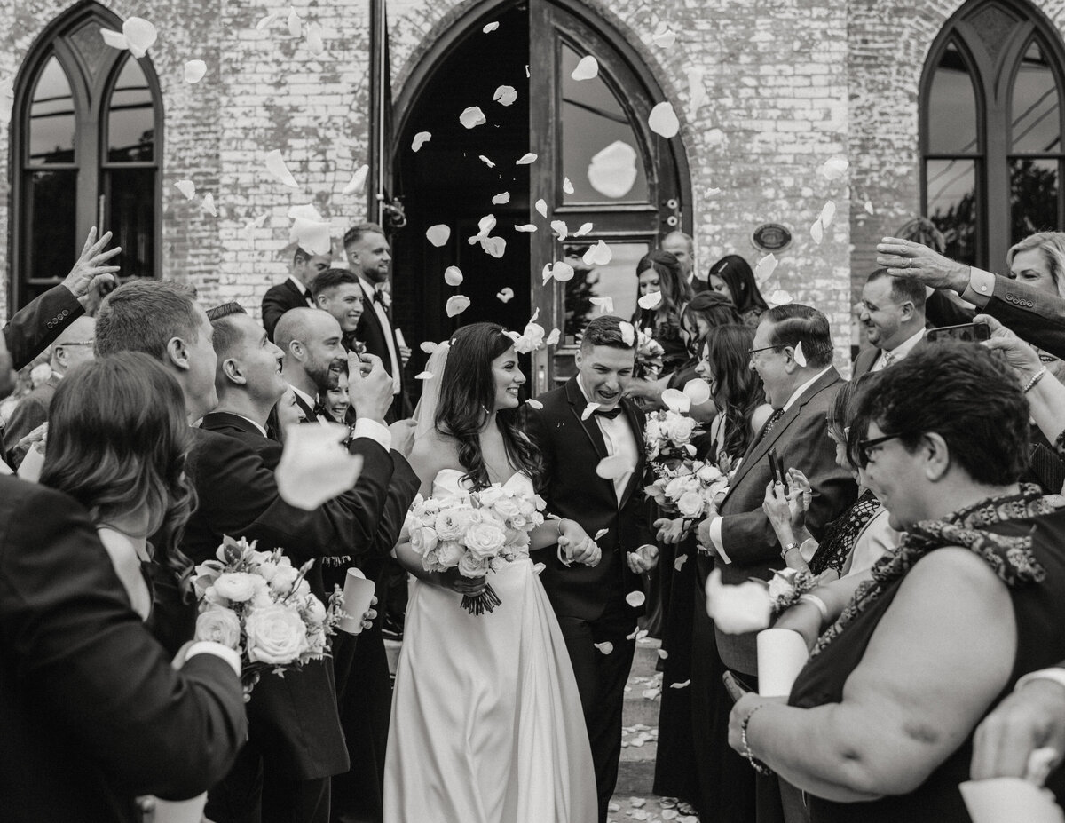 Niagara-Falls-Country-Club-Lewiston-New-York-wedding-Brittany-Ford-Photography-Batavia-New-York-Wedding-Photographer-danfrancesca-blog-37