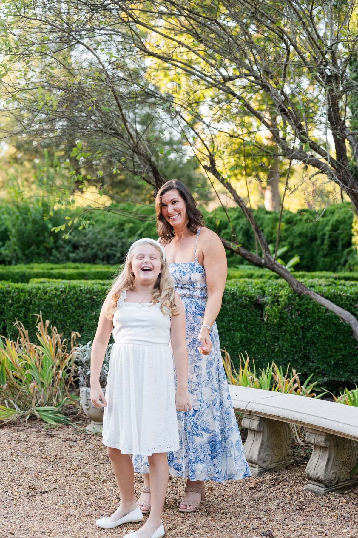 Elli-Row-Photography-Barnsley-Gardens_6233
