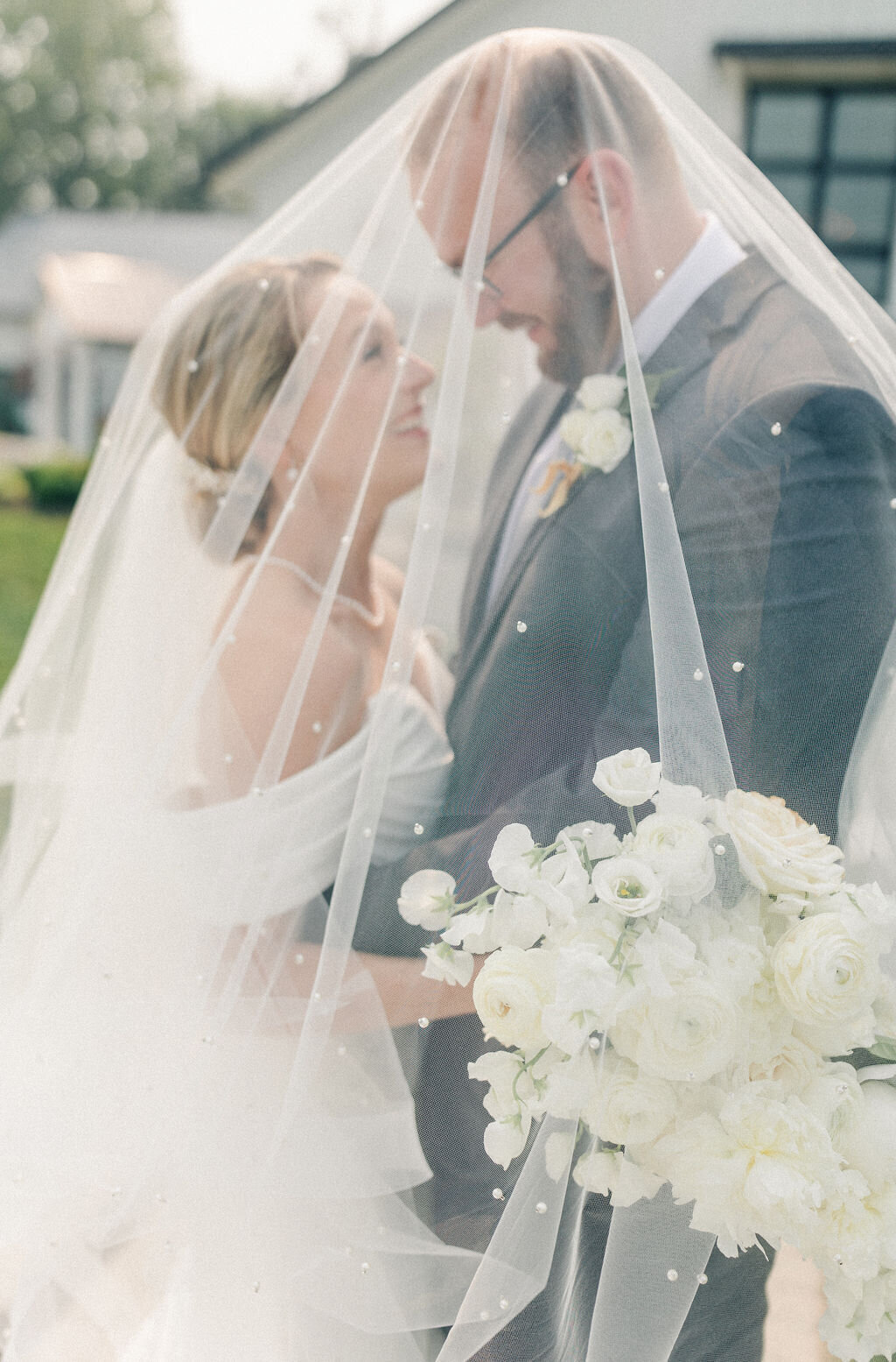 Frances_Floral_Wedding_Flowers_Midwest_Garden
