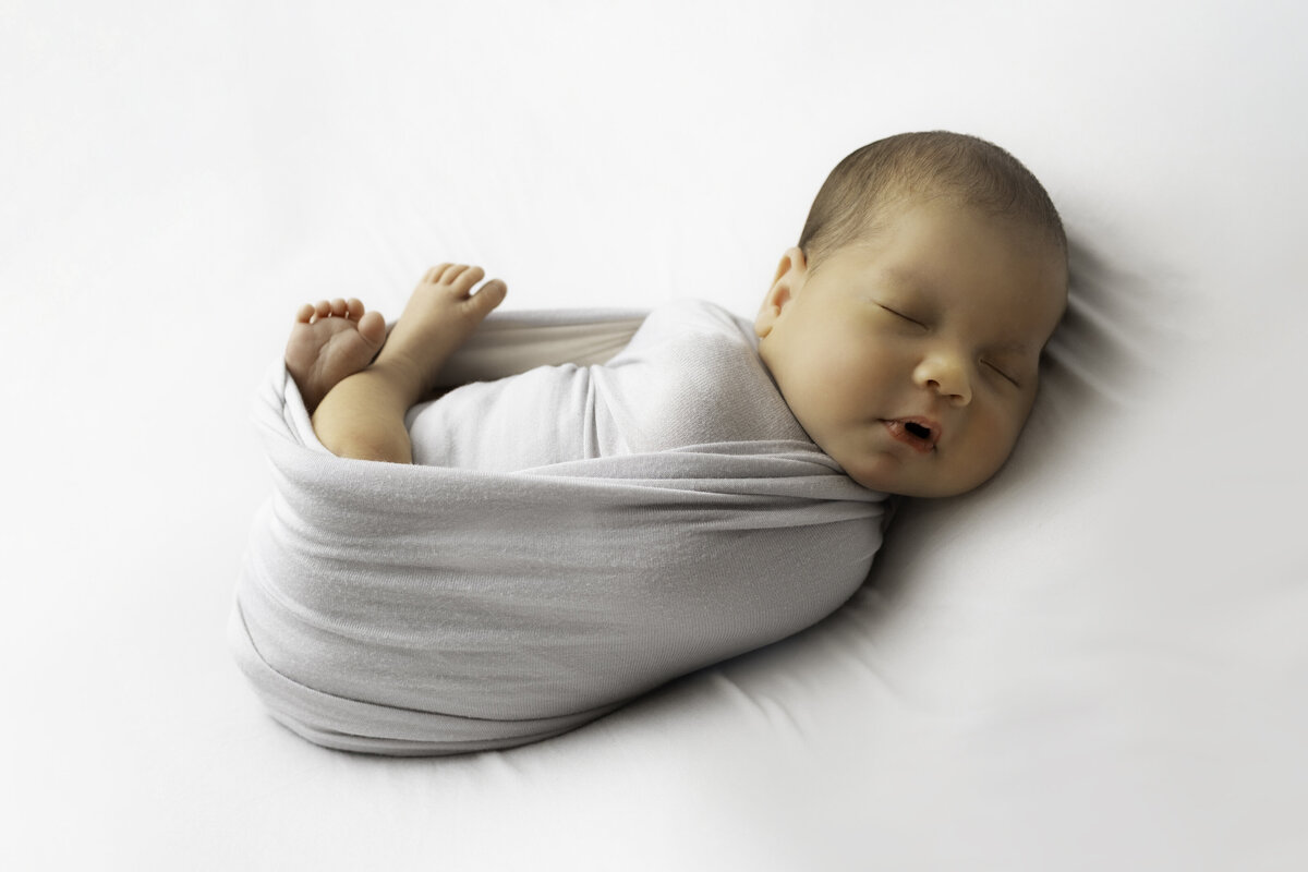 Studio Newborn Photoshoot __Oh Darling Creative Studio _ Queenstown Photographer6