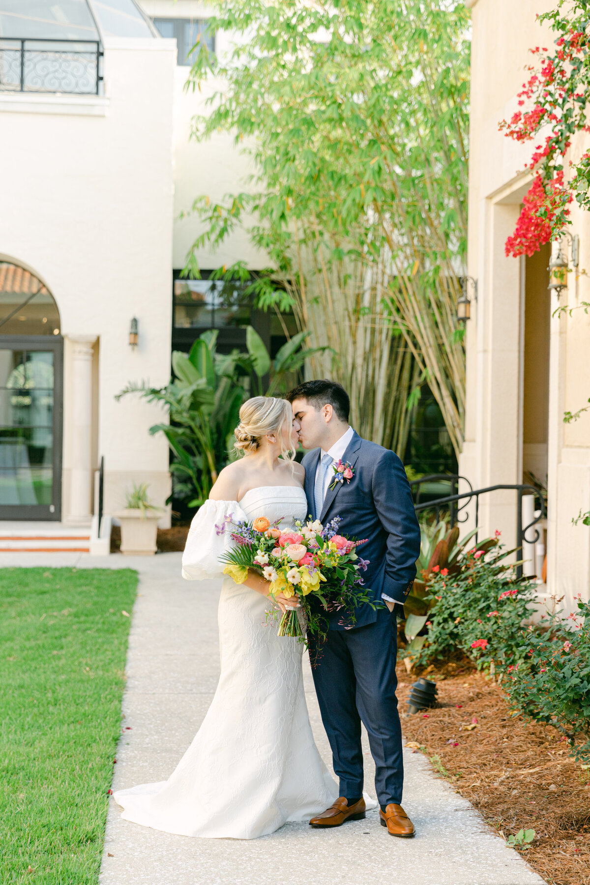 Kristen Weaver Photography Orlando Florida Destination Photographer Worldwide Wedding Editorial Fashion Inspired Clean Film Digital KWP Masters MacKenzie-0057
