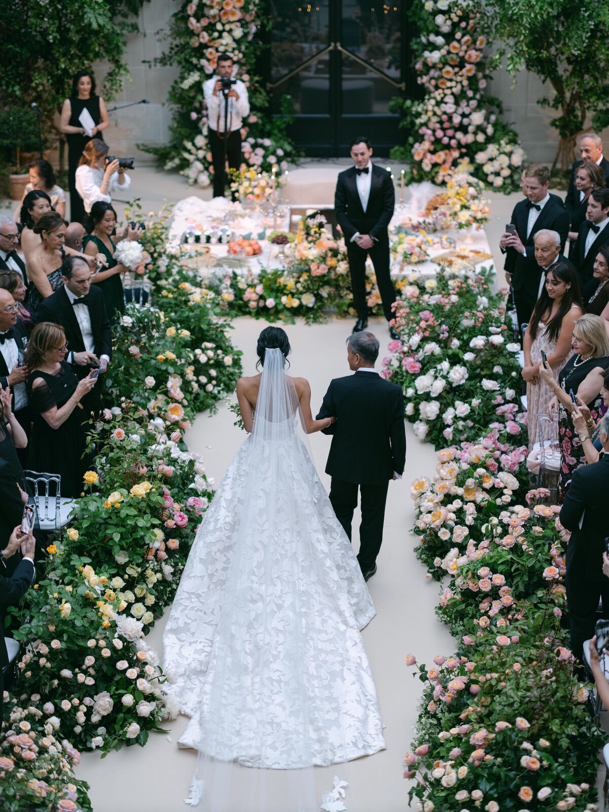 Paris-wedding-florist-Pavillon-Cambon-Floraison29