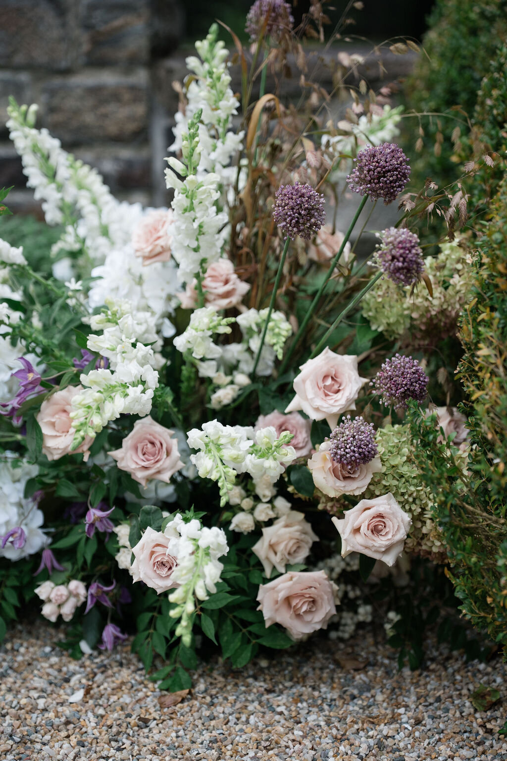elevated-purple-wedding-flowers-greenwich-ct