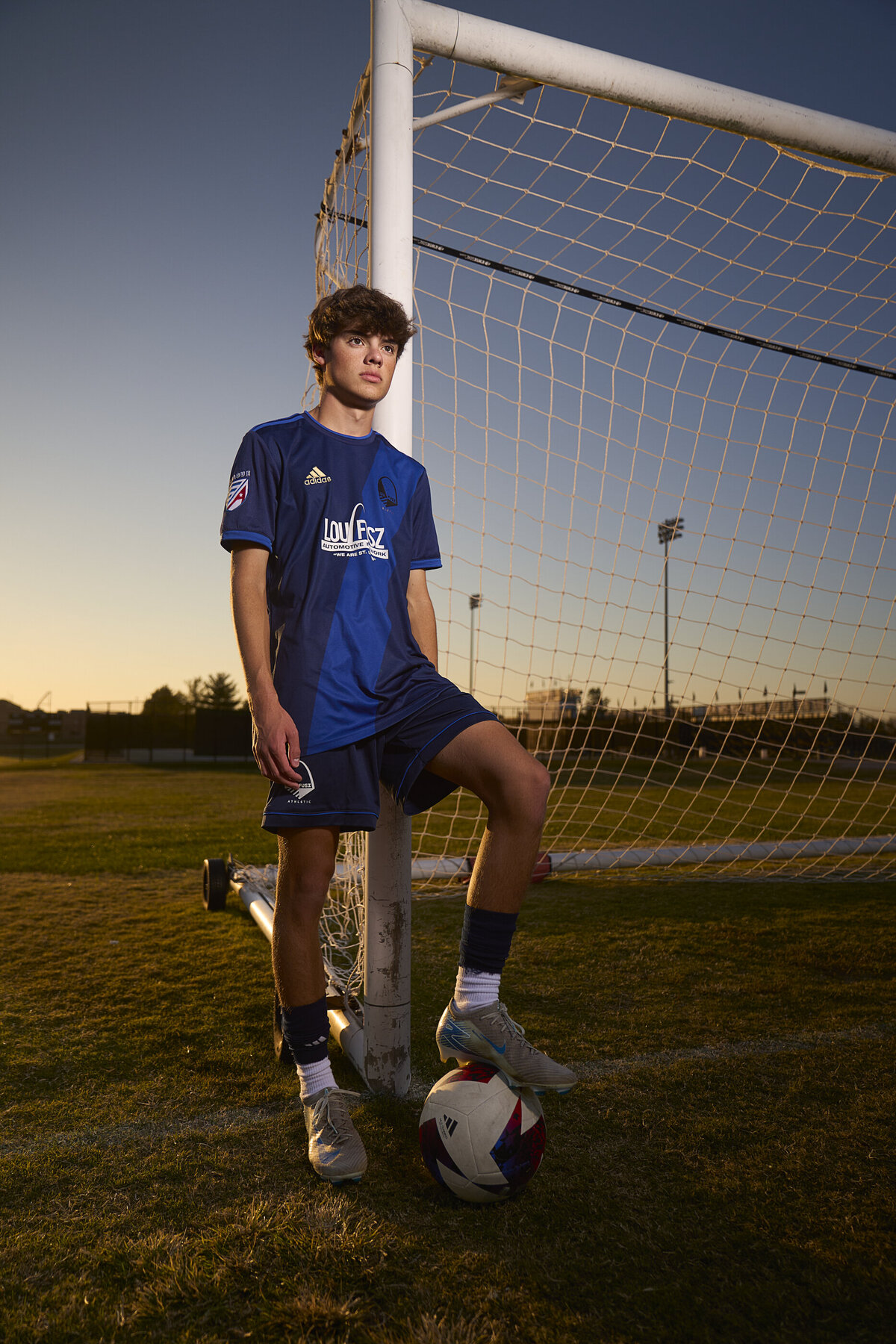 St. Louis senior photographer. senior guy soccer photos. Blanca Parciak Photography _58 (54)